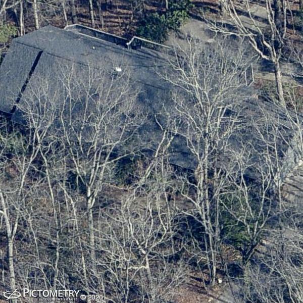 A picture of the property located at 3 GLEN COVE DR, ARDEN NC 28704.