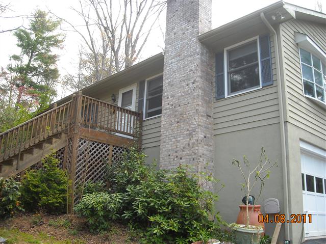 A picture of the property located at 468 CEDAR LN, ARDEN NC 28704.