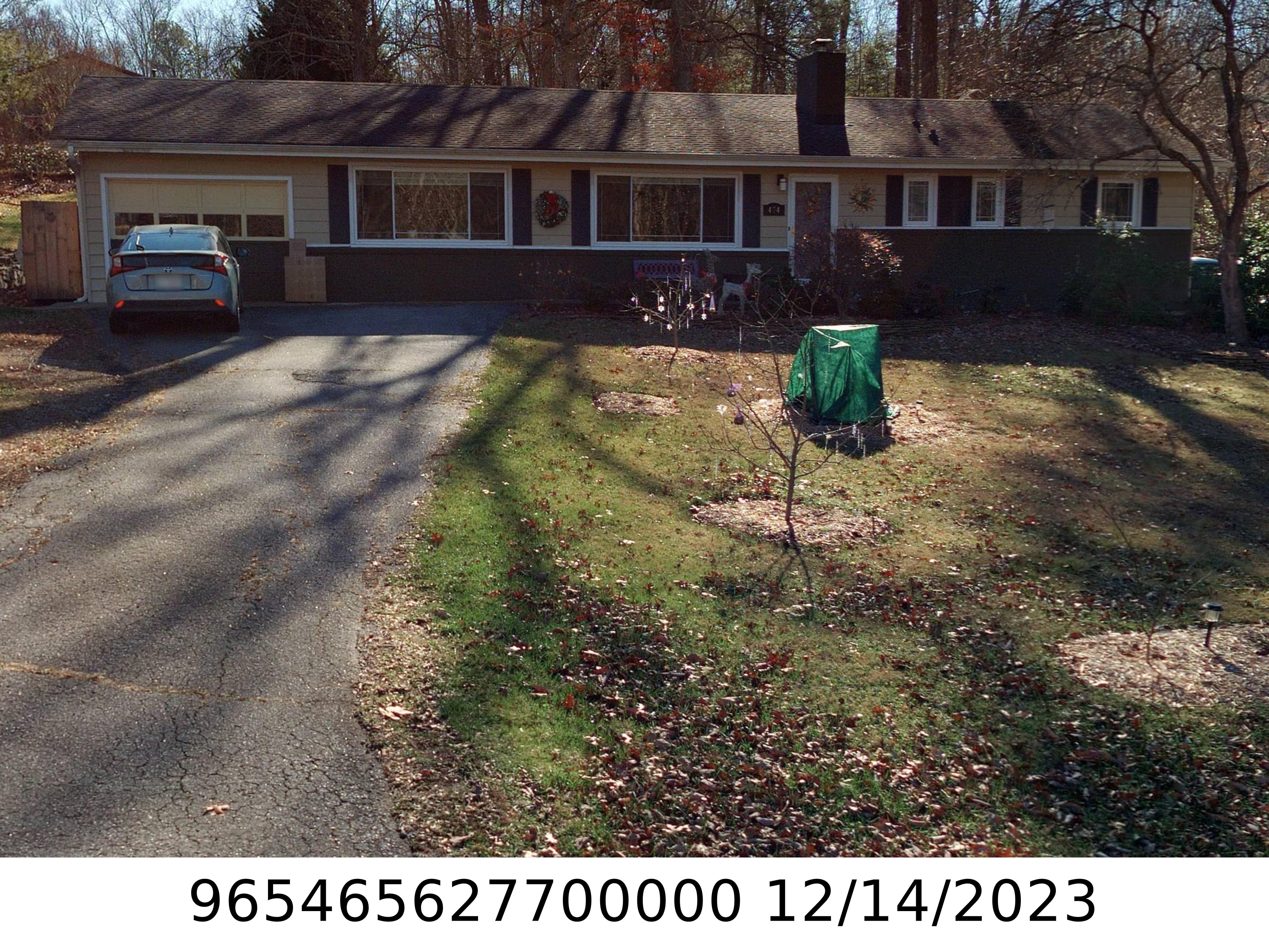 A picture of the property located at 474 CEDAR LN, ARDEN NC 28704.
