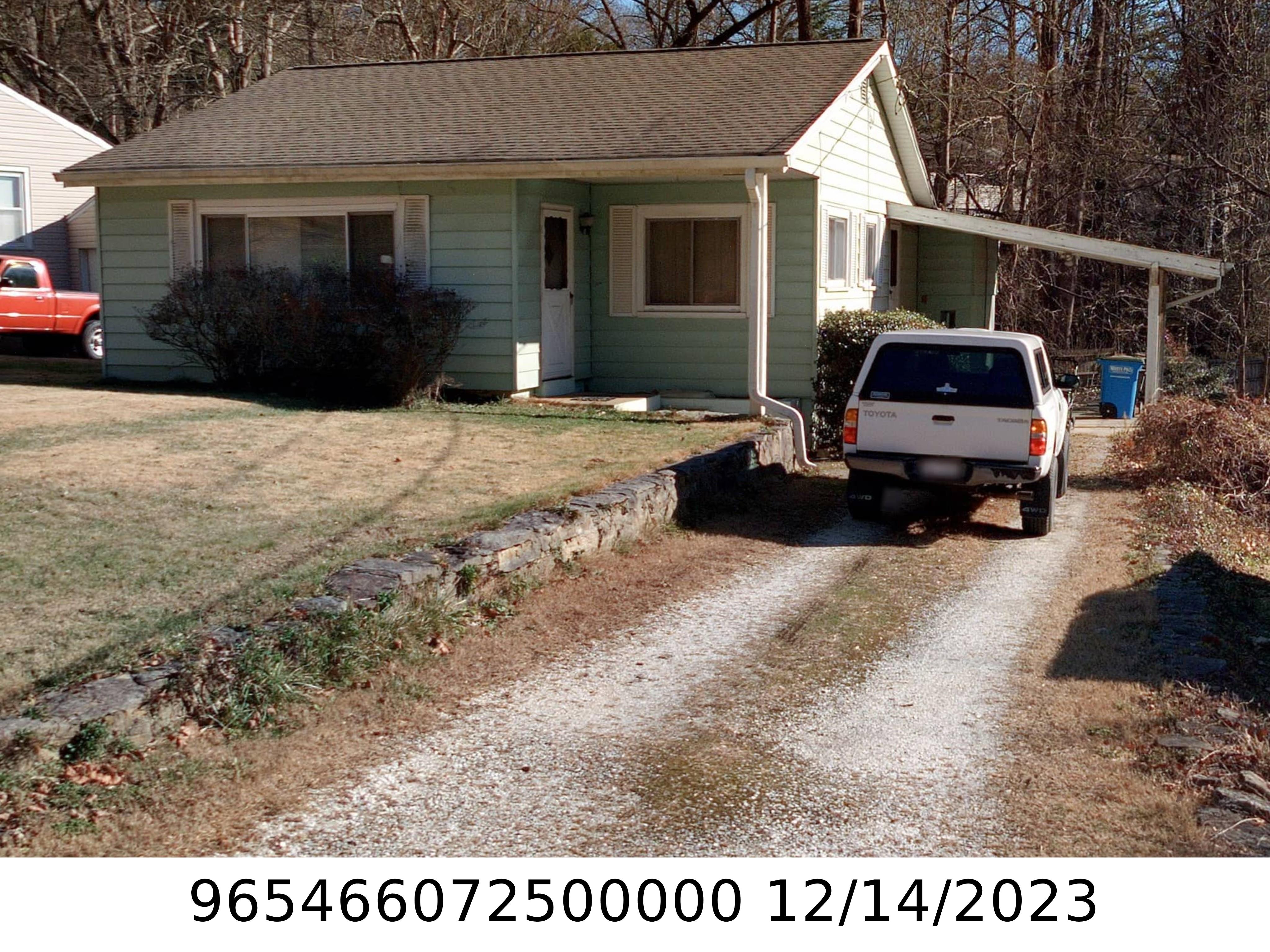 A picture of the property located at 430 ROYAL PINES DR, ARDEN NC 28704.