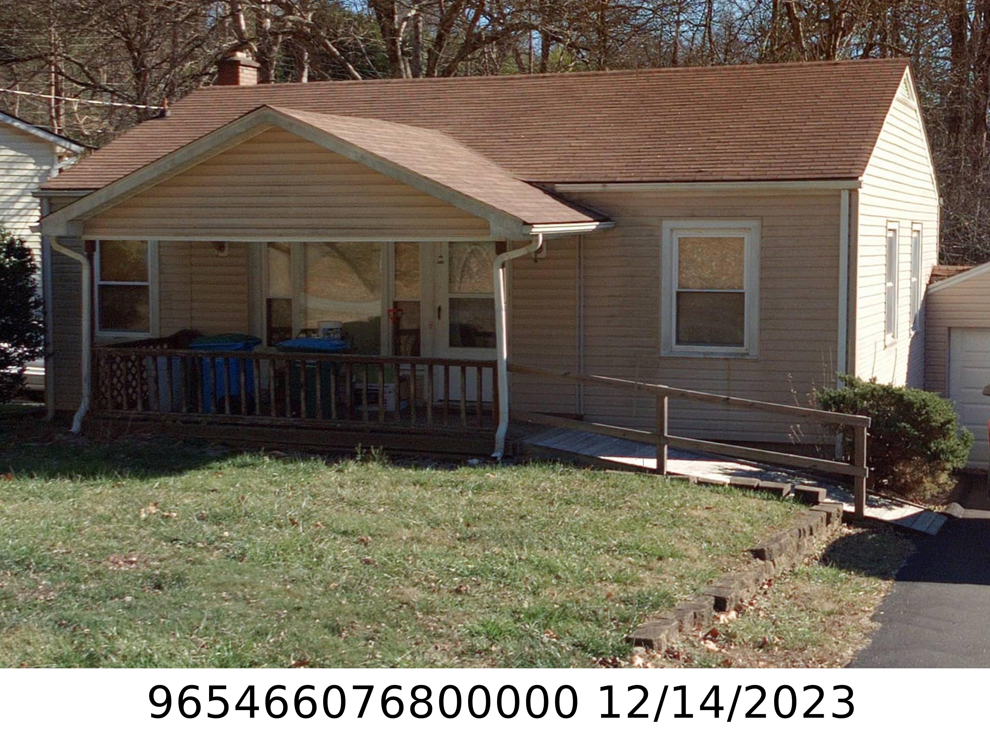 A picture of the property located at 436 ROYAL PINES DR, ARDEN NC 28704.