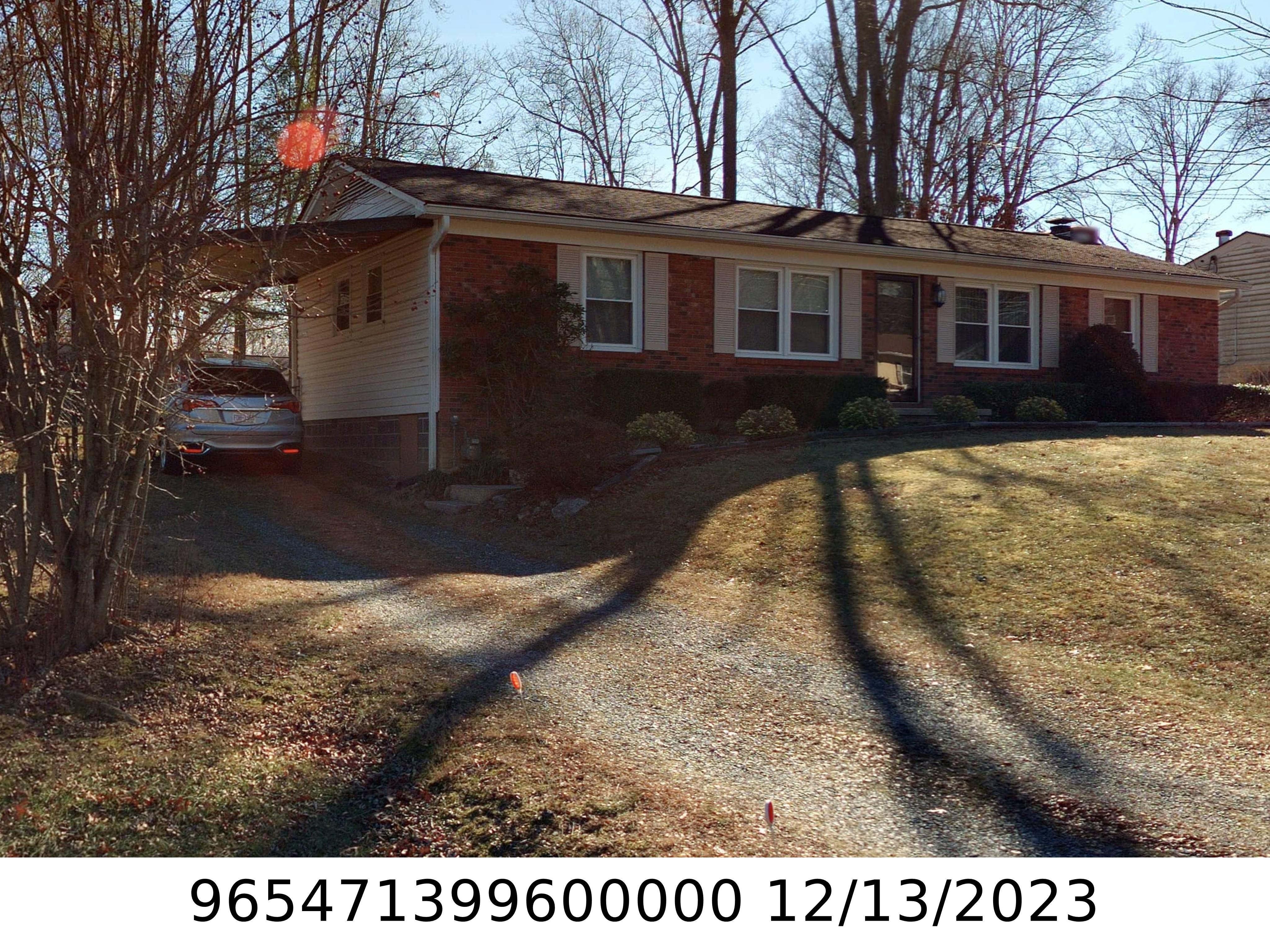 A picture of the property located at 25 WOODHAVEN DR, ARDEN NC 28704.
