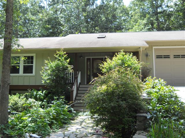 A picture of the property located at 16 WOODMERE DR, ARDEN NC 28704.