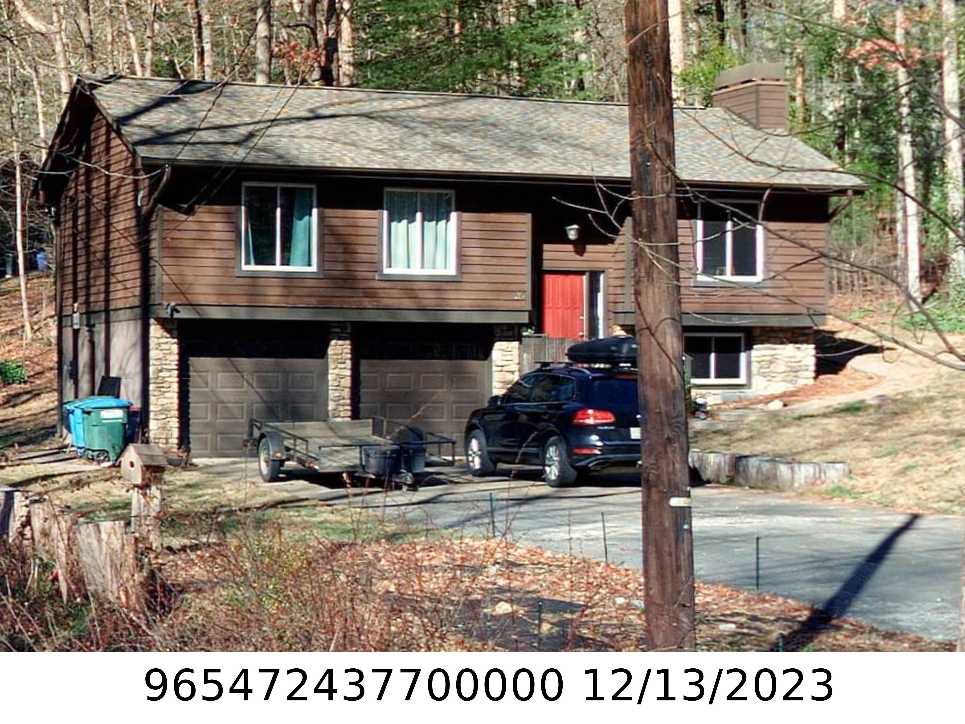 A picture of the property located at 30 WOODHAVEN DR, ARDEN NC 28704.