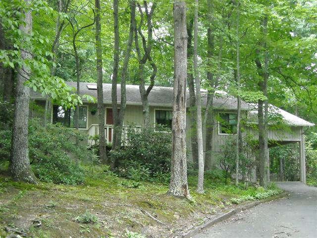 A picture of the property located at 34 HICKORY HILLS DR, ARDEN NC 28704.