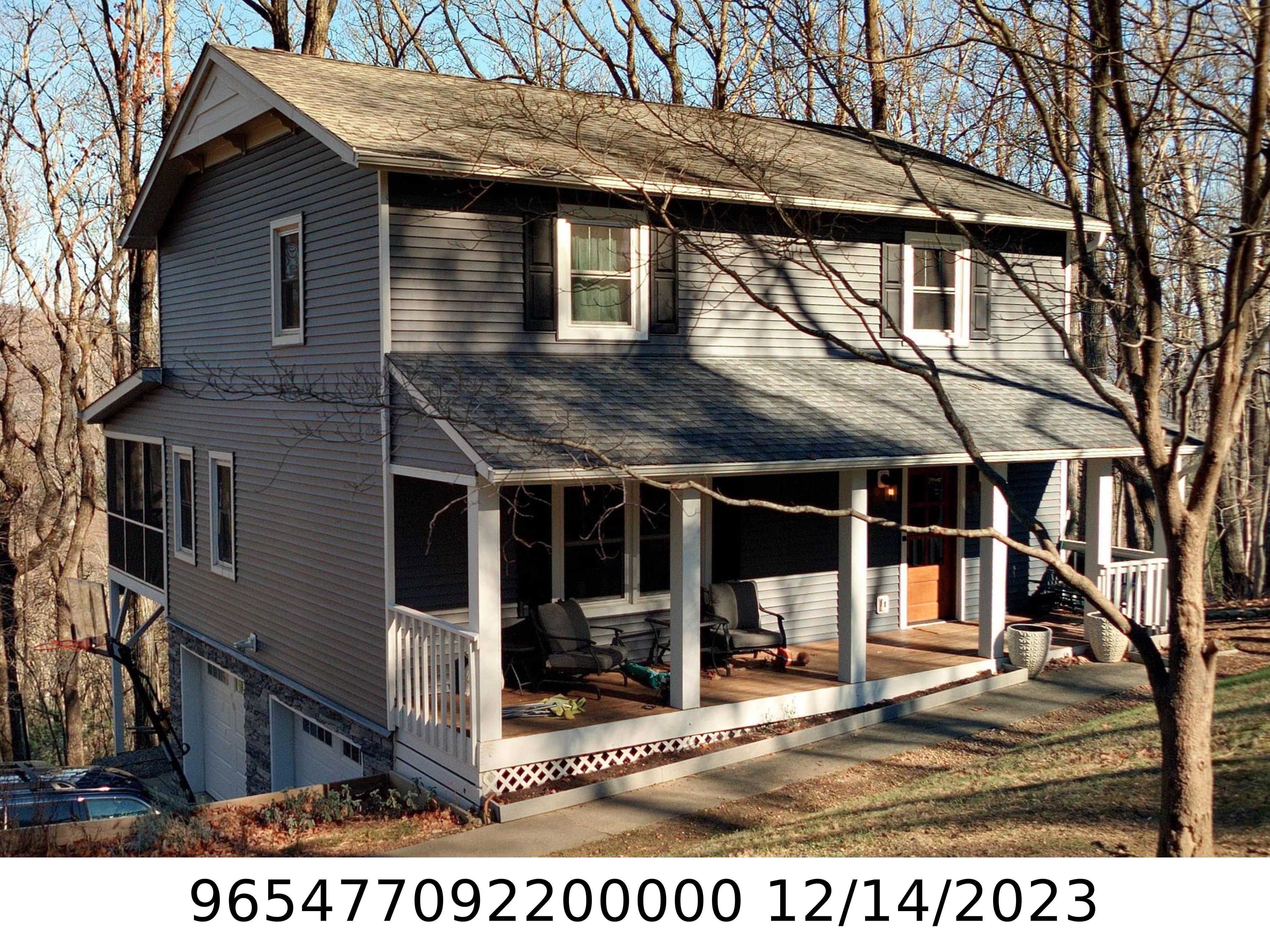 A picture of the property located at 162 MOUNT ROYAL DR, ARDEN NC 28704.