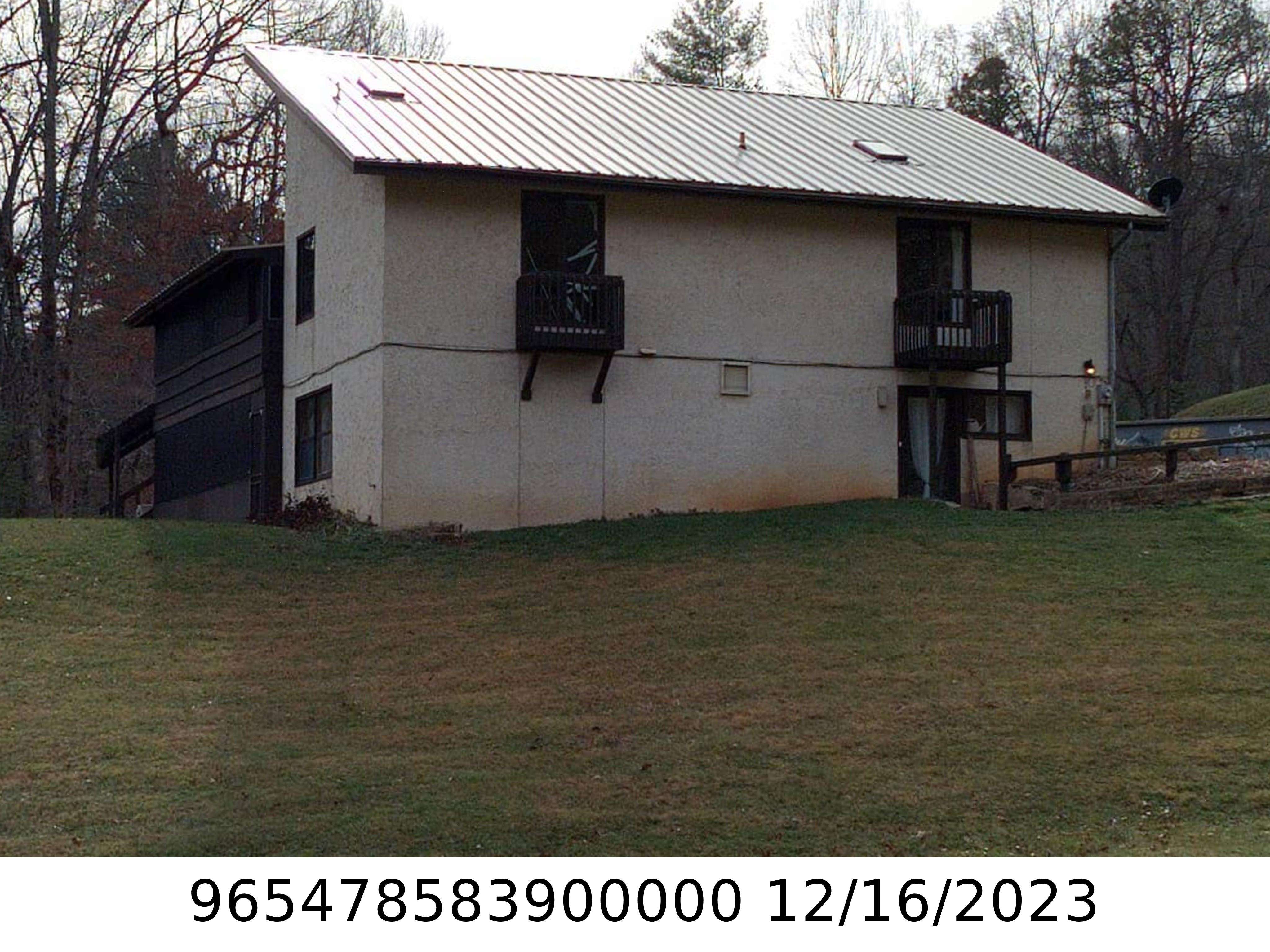 A picture of the property located at 30 DESERET DR, ARDEN NC 28704.