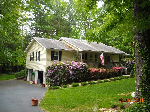 A picture of the property located at 22 TALL PINES TRL, ARDEN NC 28704.