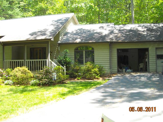 A picture of the property located at 16 TALL PINES TRL, ARDEN NC 28704.