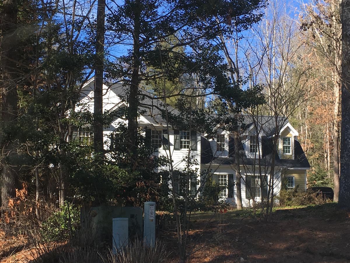 A picture of the property located at 15 DUNNWOODY DR, ARDEN NC 28704.
