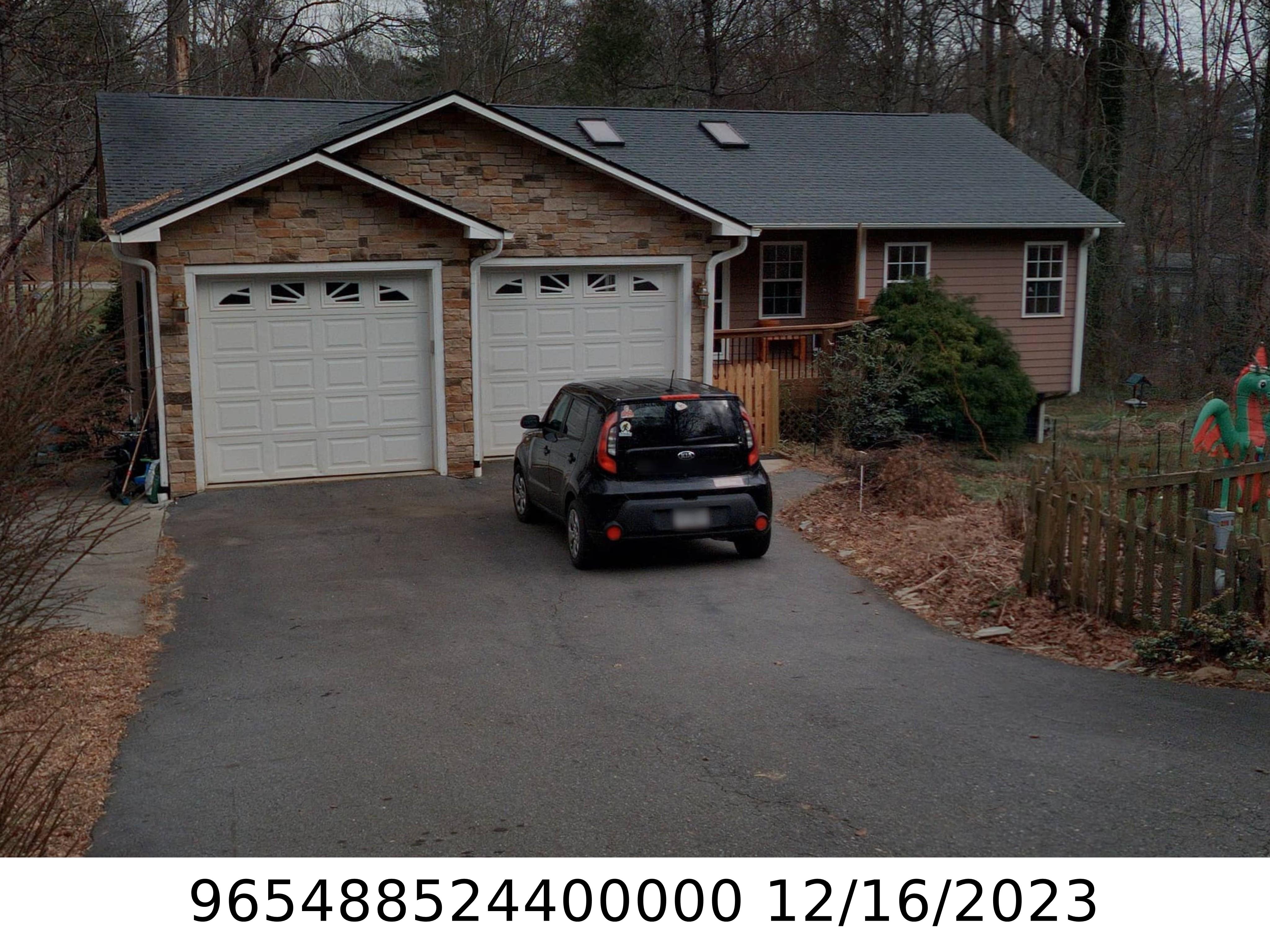 A picture of the property located at 29 MUIRFIELD DR, ARDEN NC 28704.