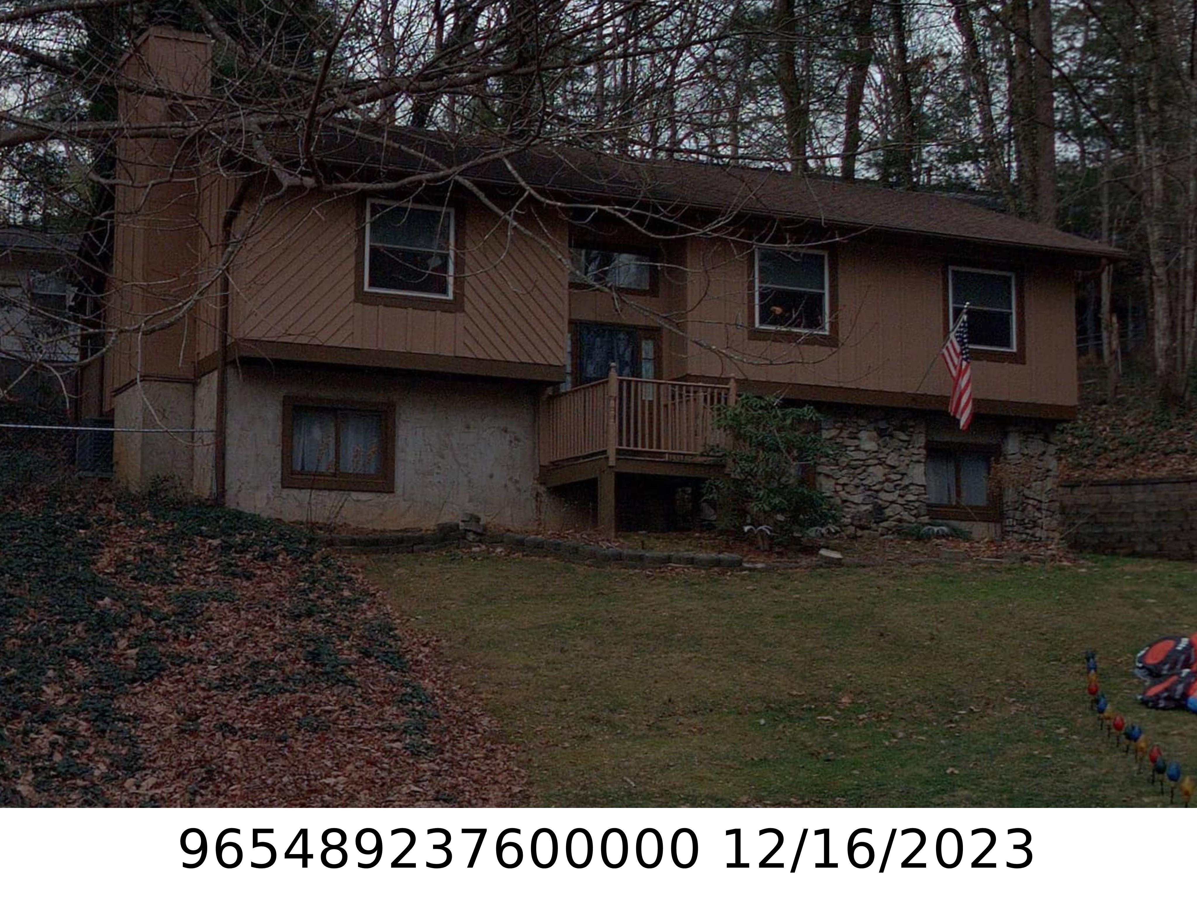 A picture of the property located at 17 FOREST RIDGE DR, ARDEN NC 28704.