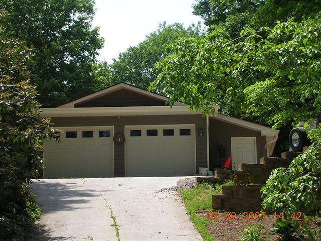 A picture of the property located at 13 FOREST RIDGE DR, ARDEN NC 28704.