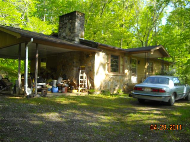 A picture of the property located at 39 RALPHS LN, ASHEVILLE NC 28803.