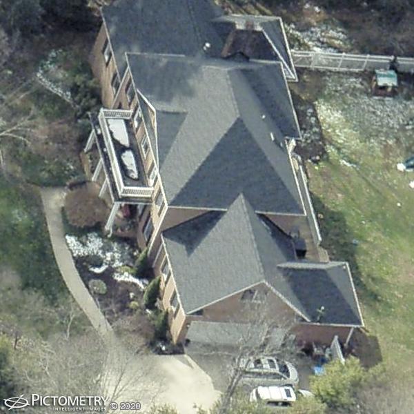 A picture of the property located at 27 COVENTRY WOODS DR, ARDEN NC 28704.