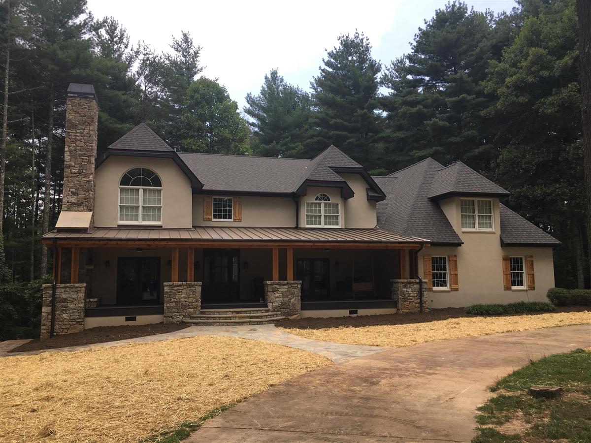 A picture of the property located at 11 COVENTRY WOODS DR, ARDEN NC 28704.