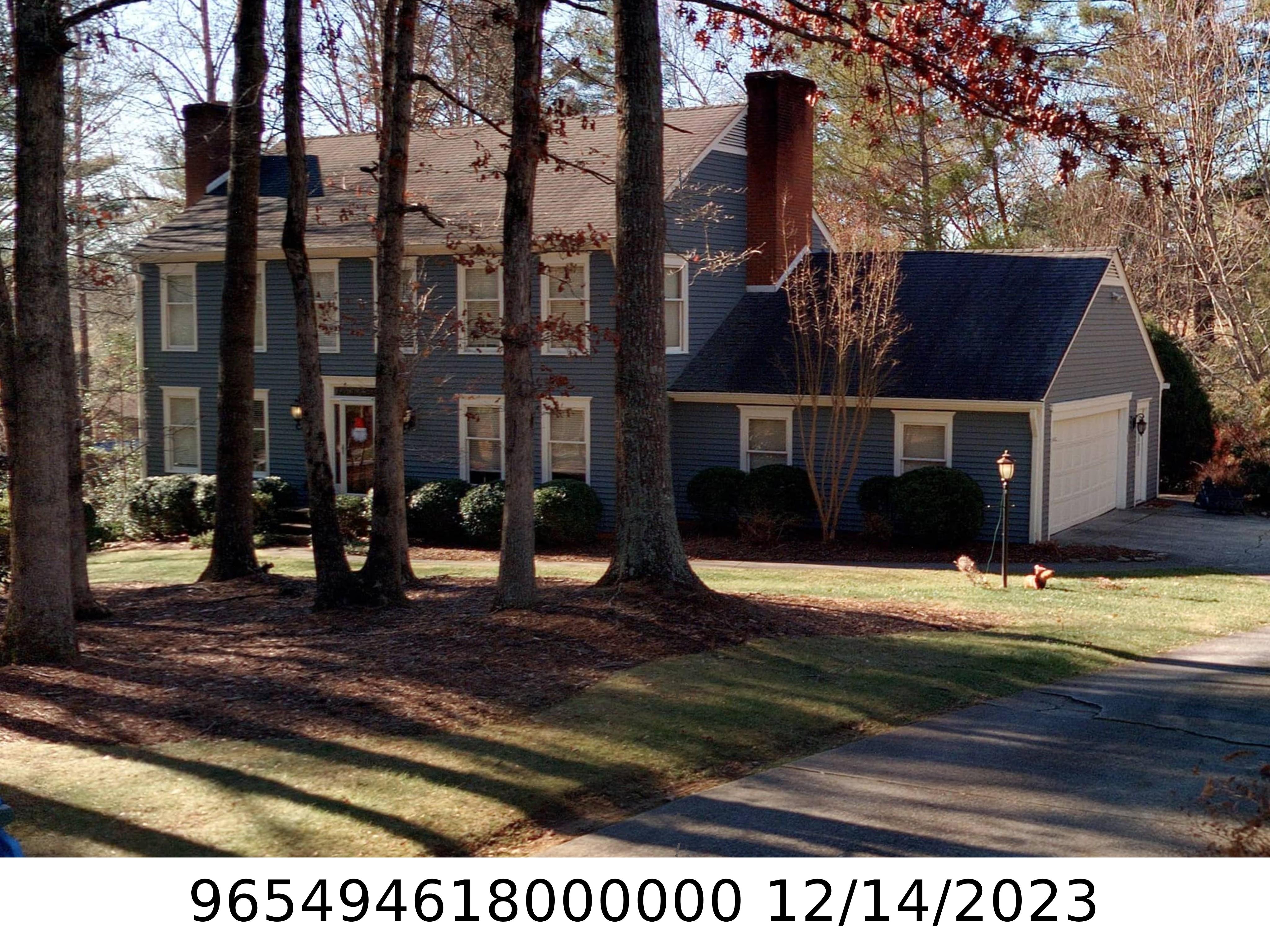 A picture of the property located at 31 TREE TOP DR, ARDEN NC 28704.