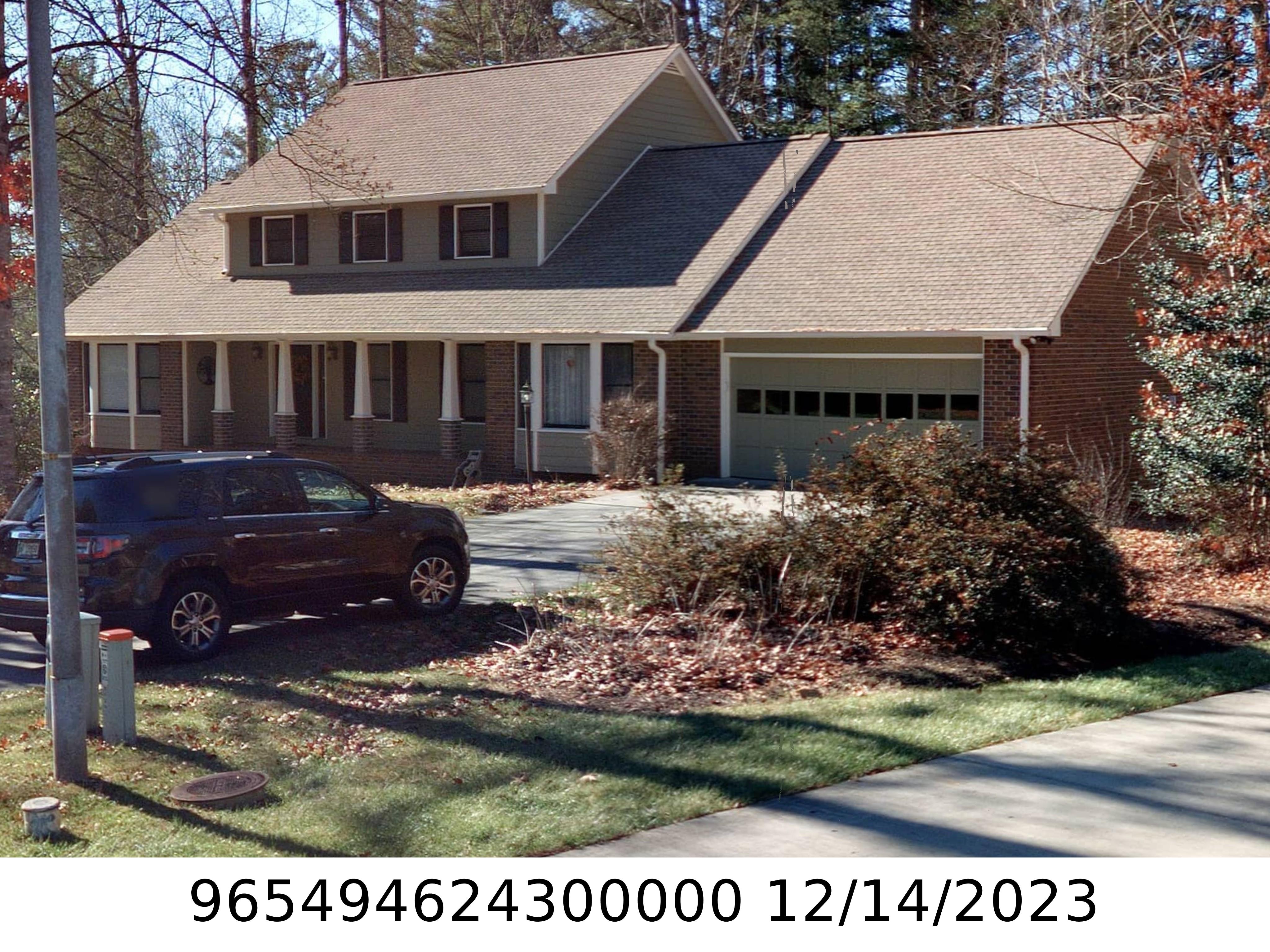 A picture of the property located at 29 TREE TOP DR, ARDEN NC 28704.