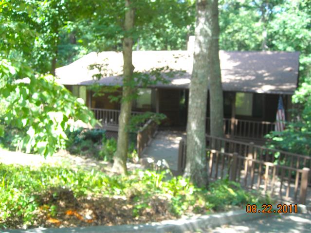 A picture of the property located at 18 CANTERBURY DR, ARDEN NC 28704.