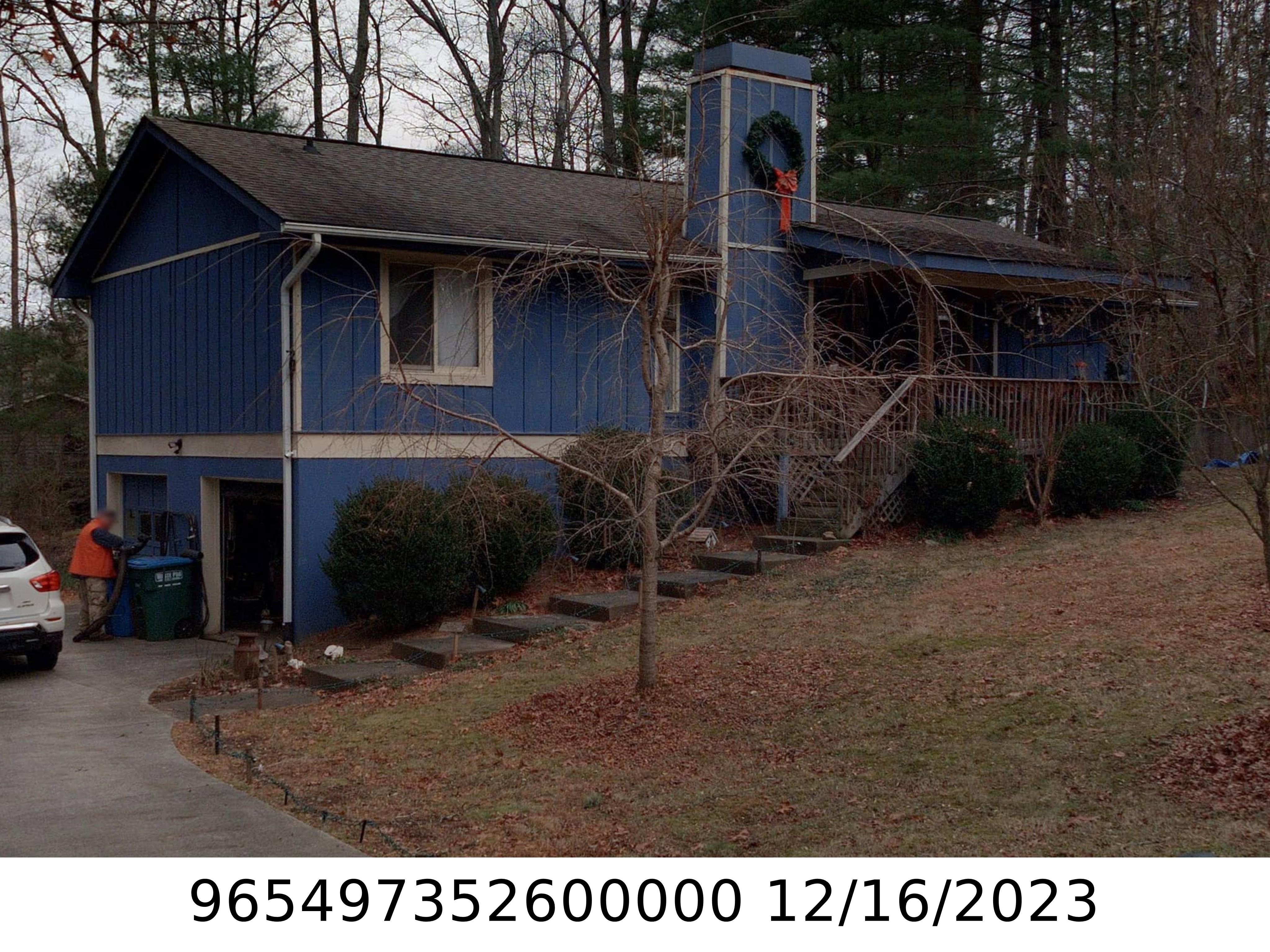 A picture of the property located at 14 CANTERBURY DR, ARDEN NC 28704.