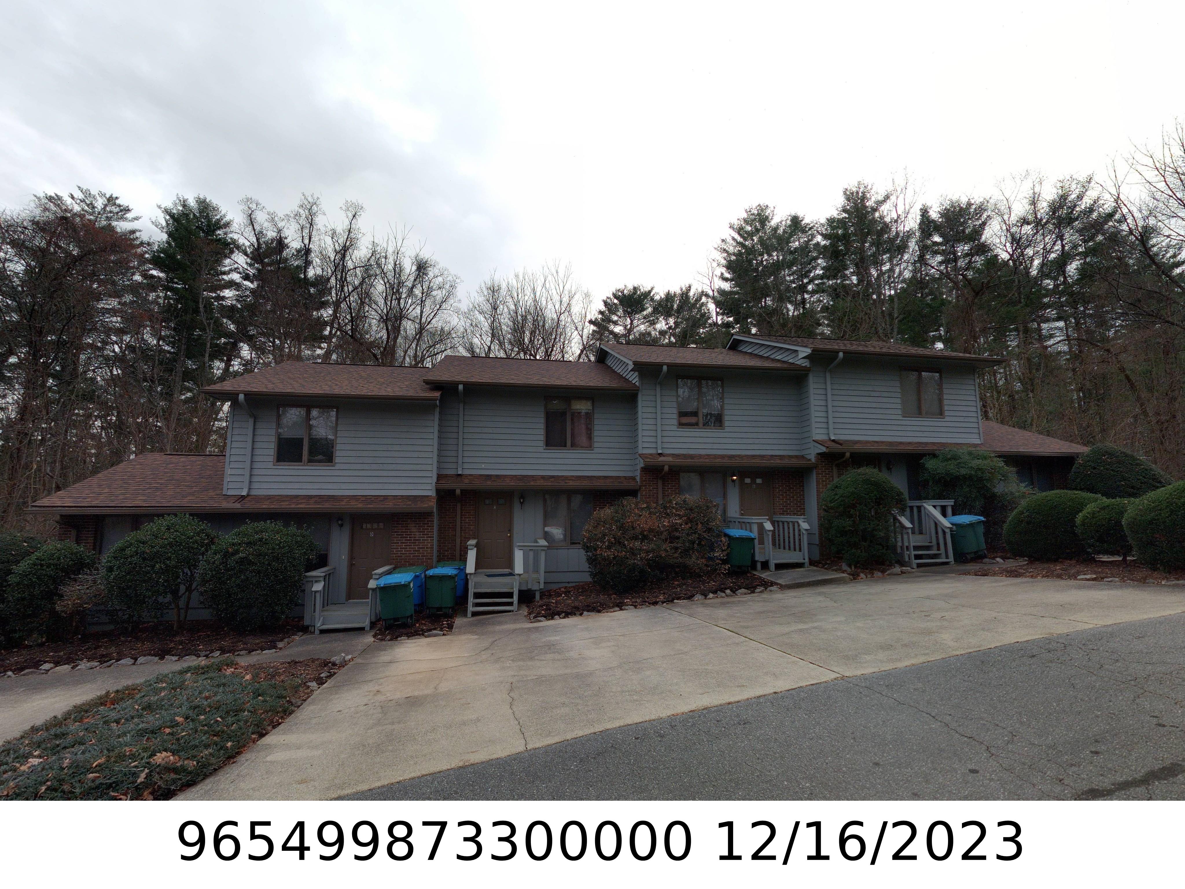A picture of the property located at 8207 TERRA DR, ARDEN NC 28704.