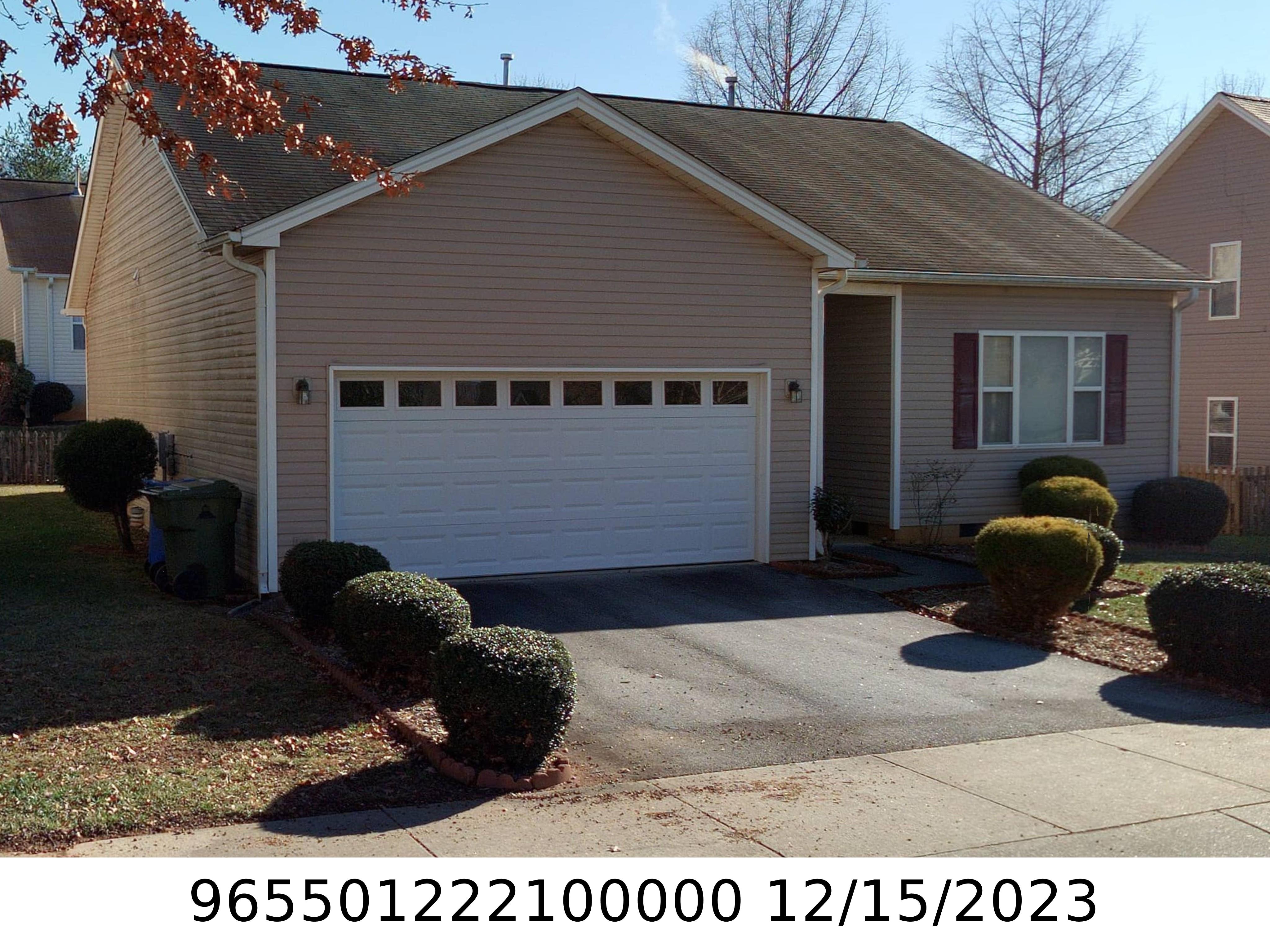 A picture of the property located at 22 SCOTTISH CIR, ASHEVILLE NC 28803.