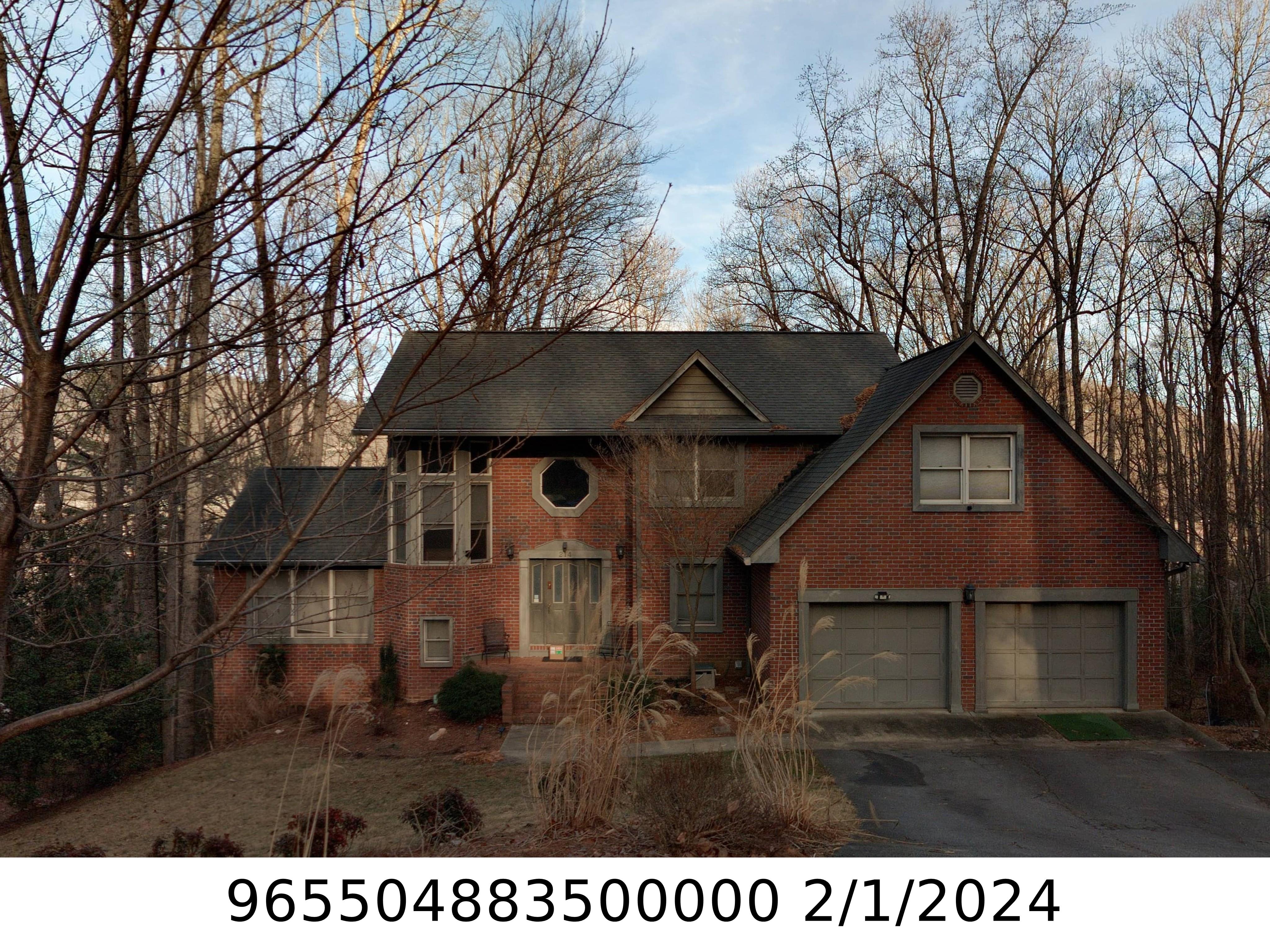 A picture of the property located at 214 BLAKE MOUNTAIN CIR, ASHEVILLE NC 28803.