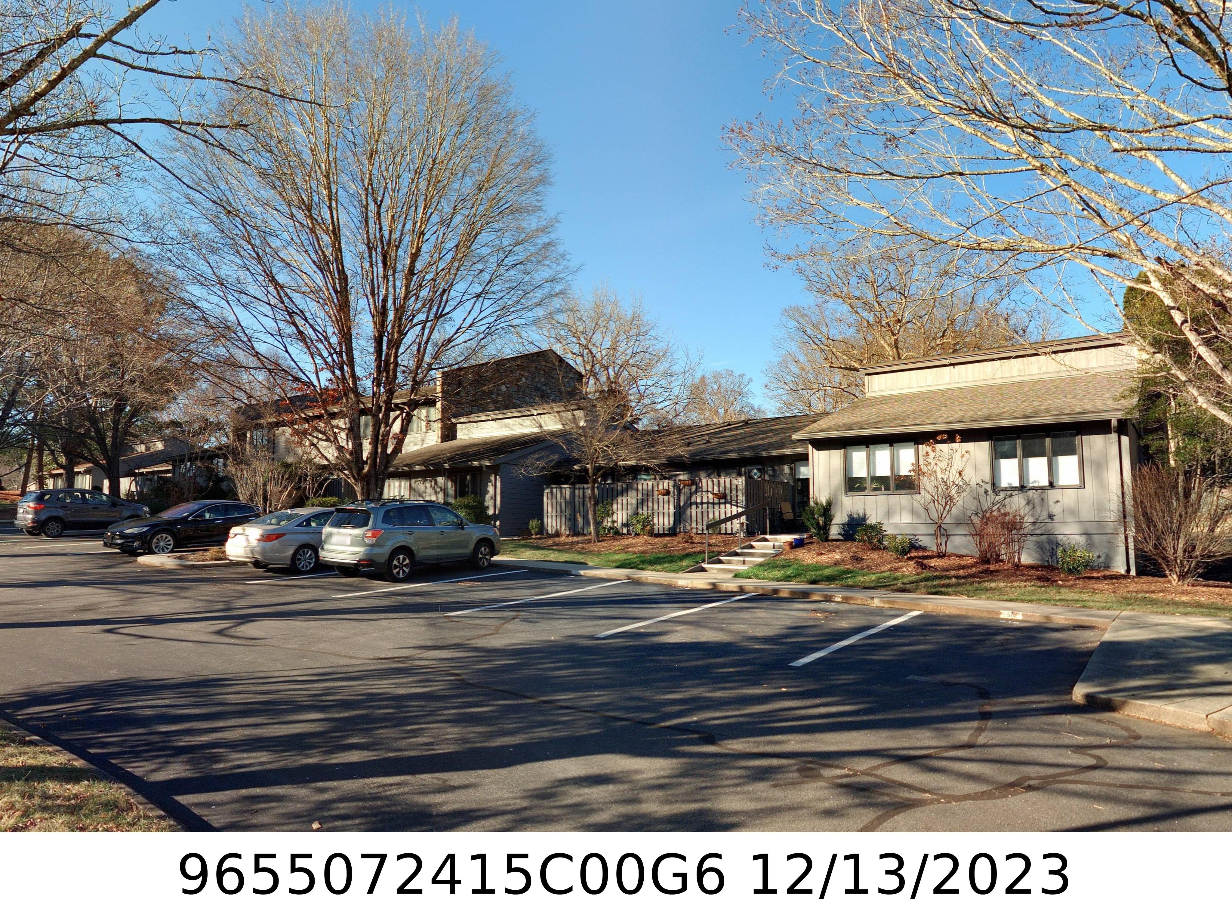 A picture of the property located at 512 CROWFIELDS LN, ASHEVILLE NC 28803.