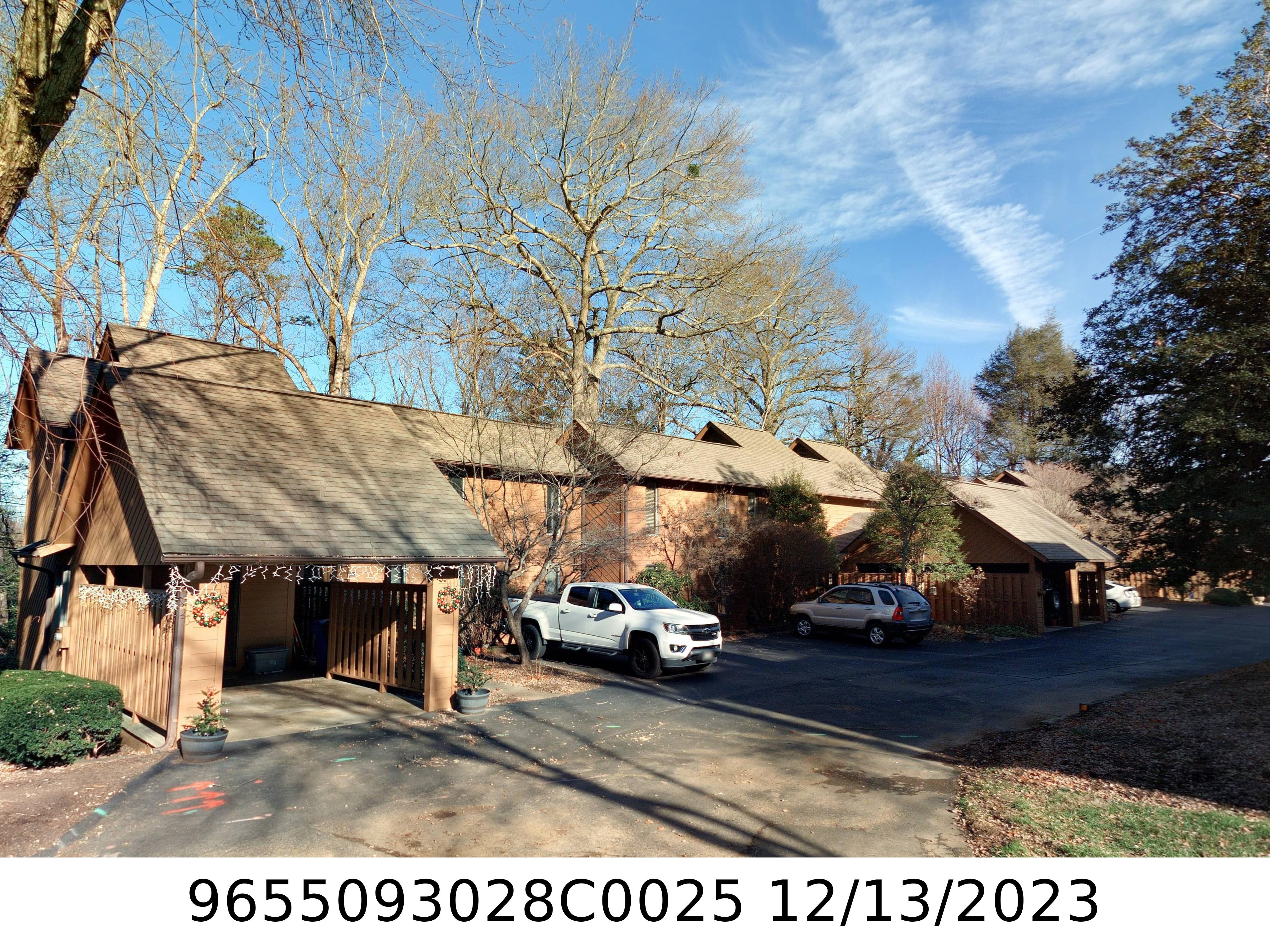 A picture of the property located at 25 VILLAGE DR, ASHEVILLE NC 28803.