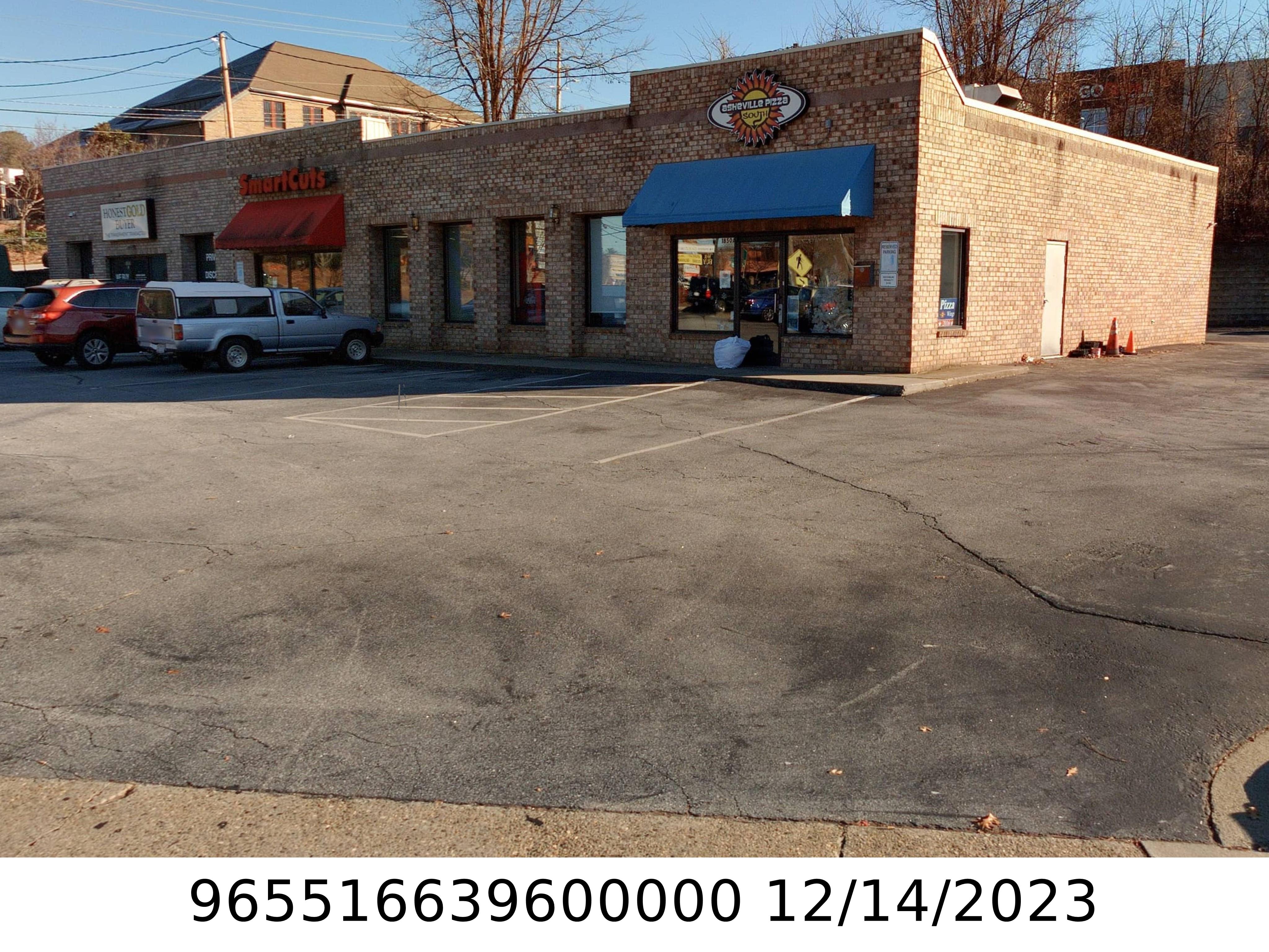 A picture of the property located at 1850 HENDERSONVILLE RD, ASHEVILLE NC 28803.