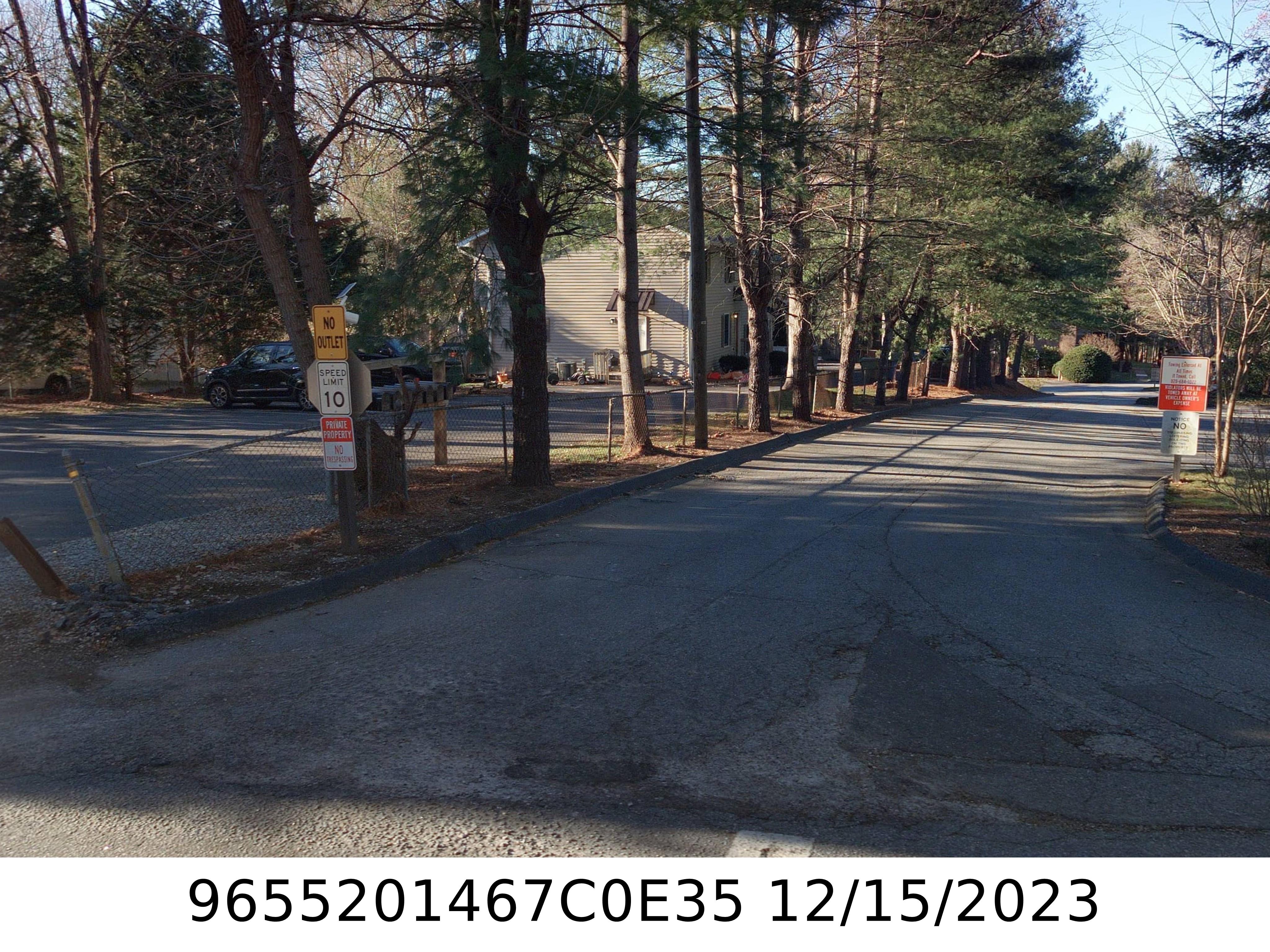 A picture of the property located at 35 RAVENCROFT LN, ASHEVILLE NC 28803.