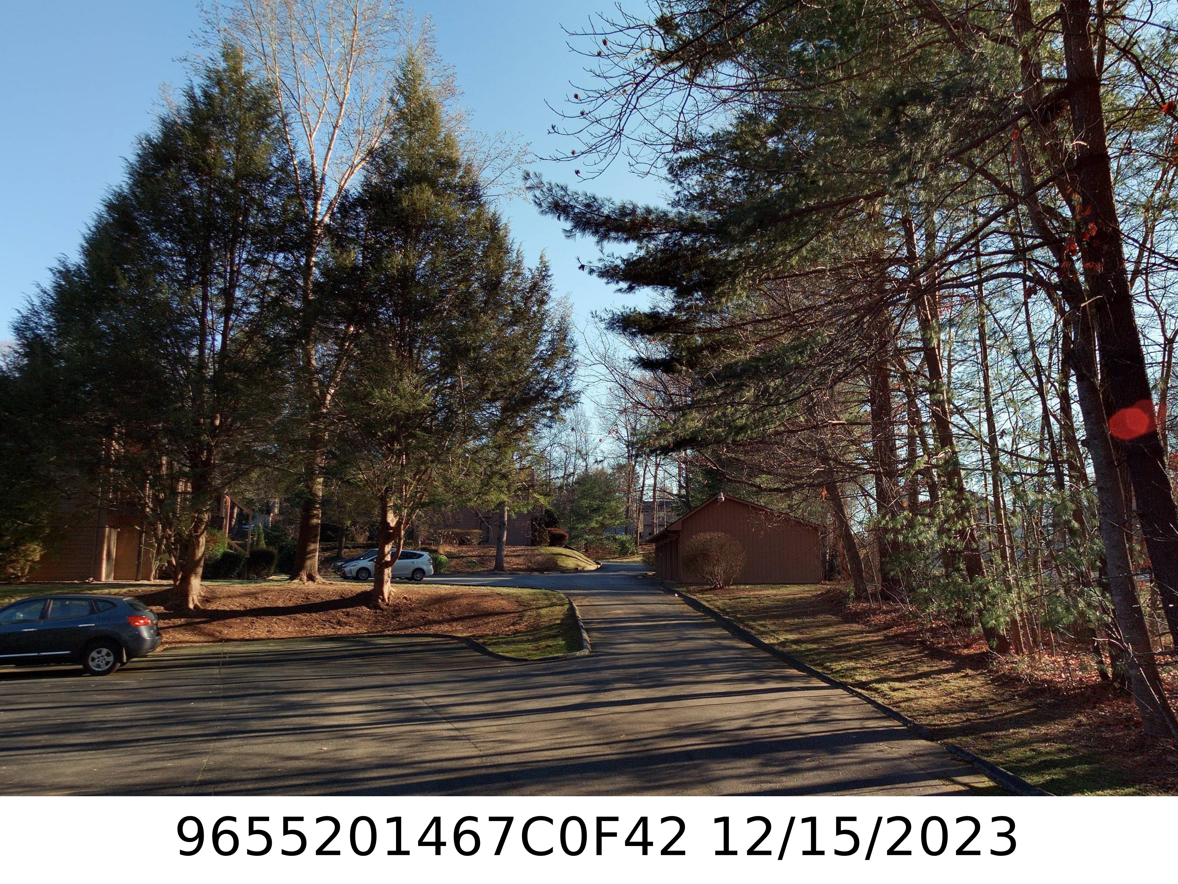 A picture of the property located at 42 RAVENCROFT LN, ASHEVILLE NC 28803.