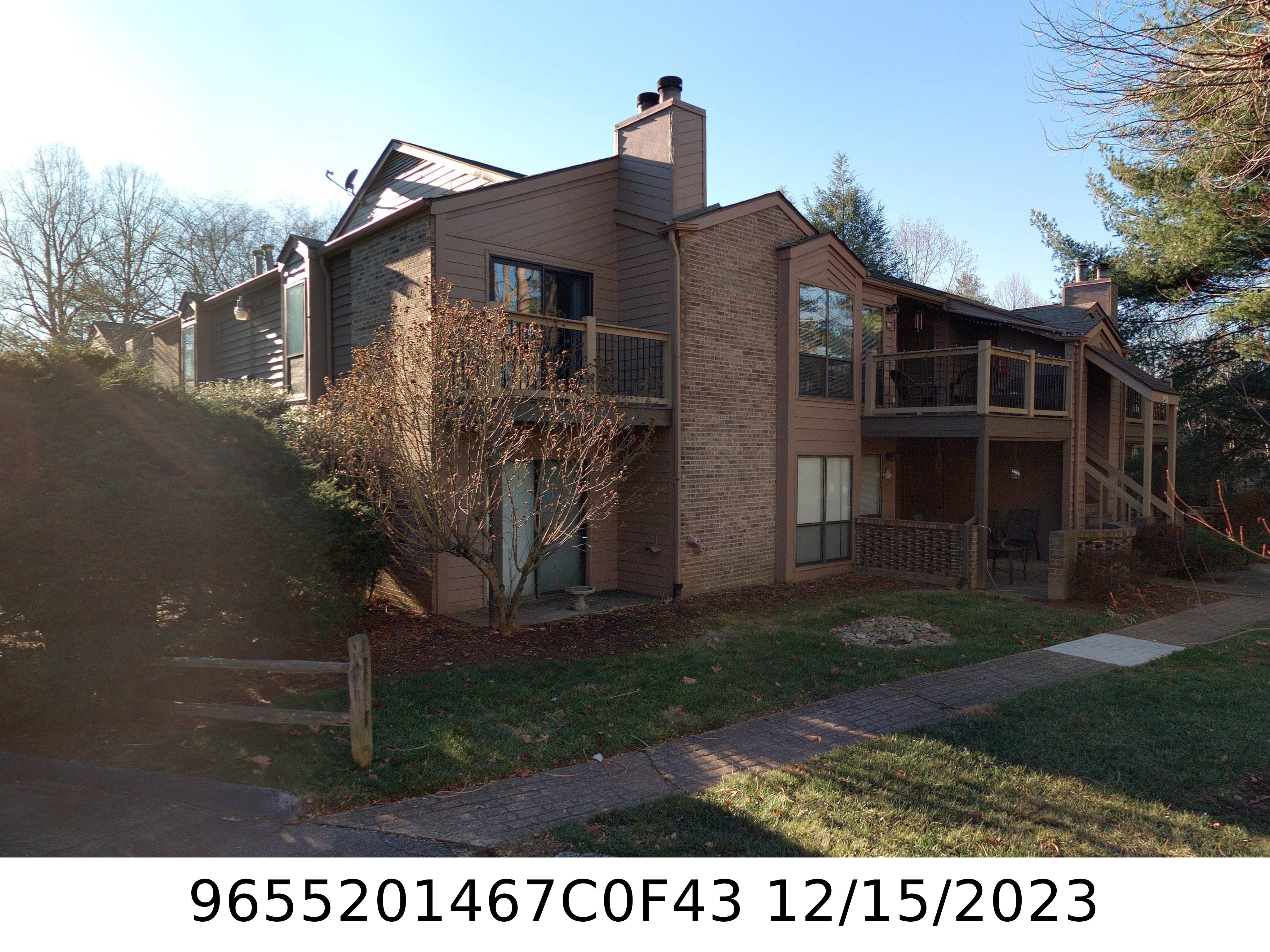 A picture of the property located at 43 RAVENCROFT LN, ASHEVILLE NC 28803.