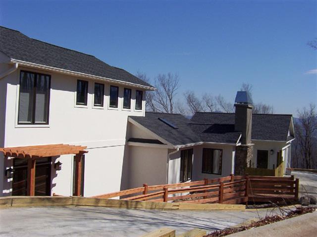 A picture of the property located at 127 STONE GATE DR, ARDEN NC 28704.