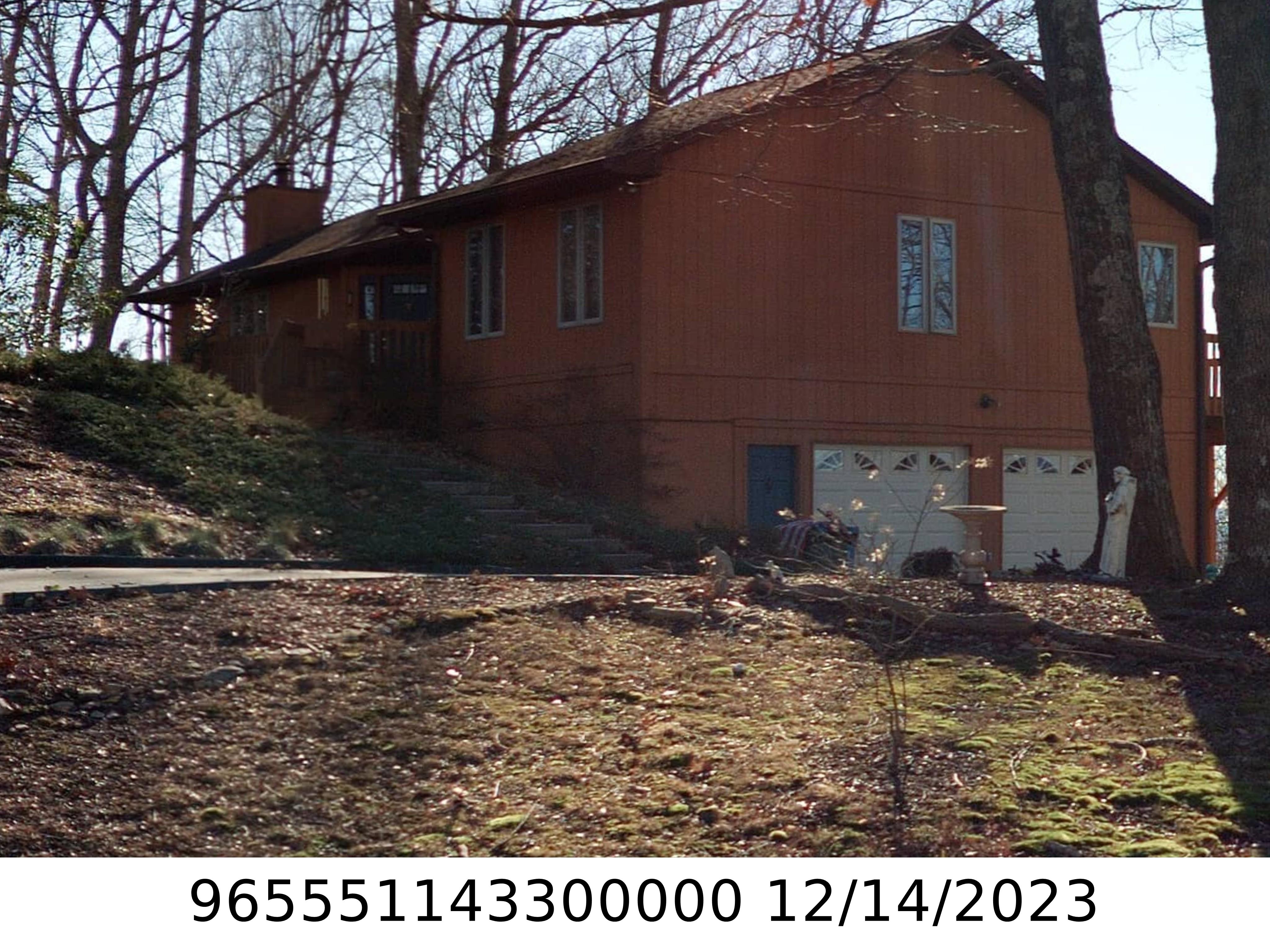 A picture of the property located at 179 TREETOPS LN, ASHEVILLE NC 28803.