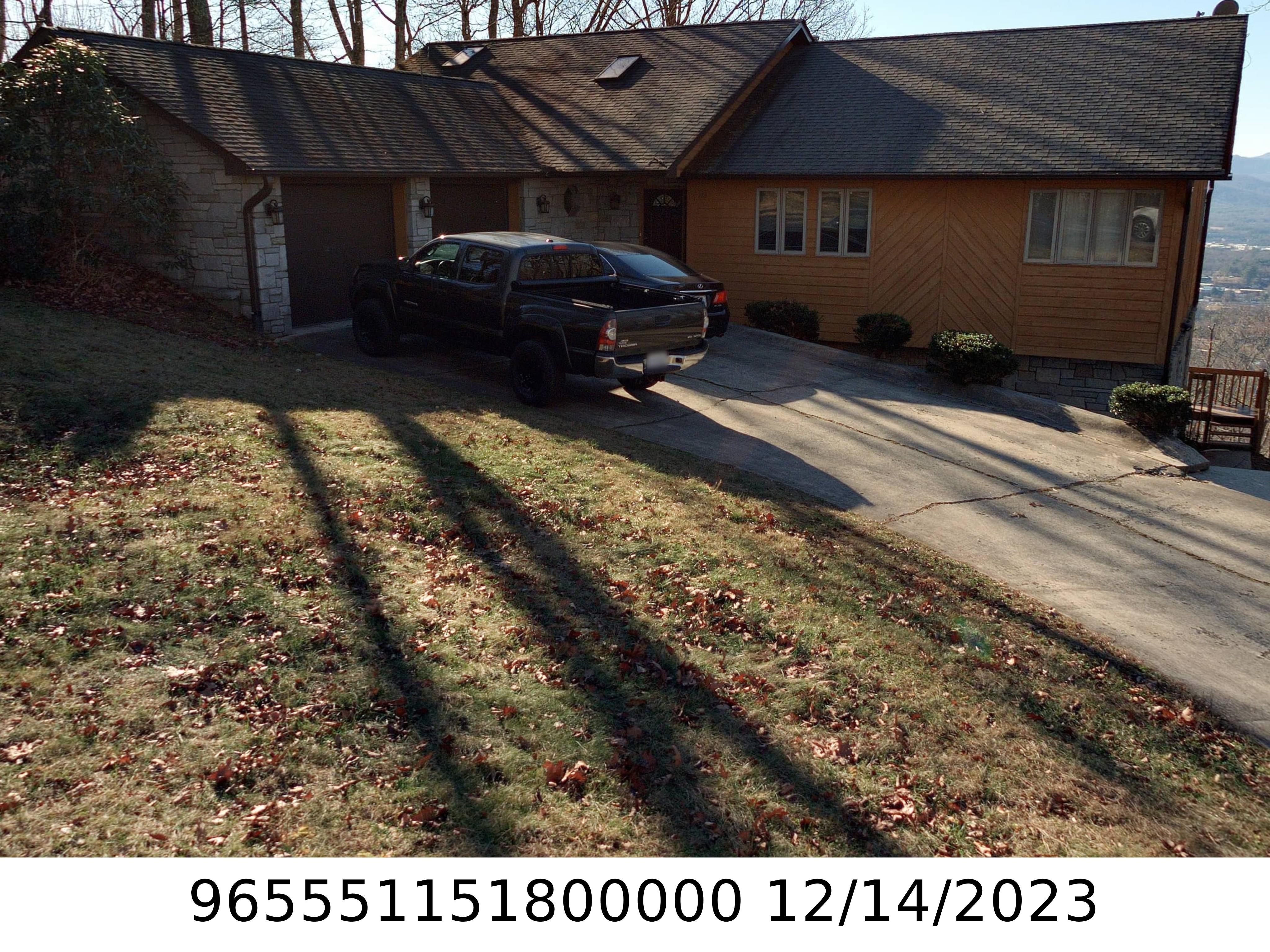 A picture of the property located at 173 TREETOPS LN, ASHEVILLE NC 28803.