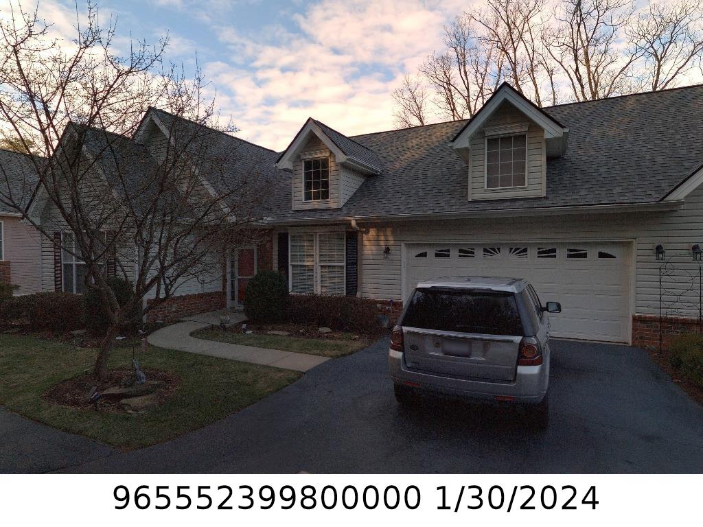 A picture of the property located at 123 TRUMPET LN, ASHEVILLE NC 28803.