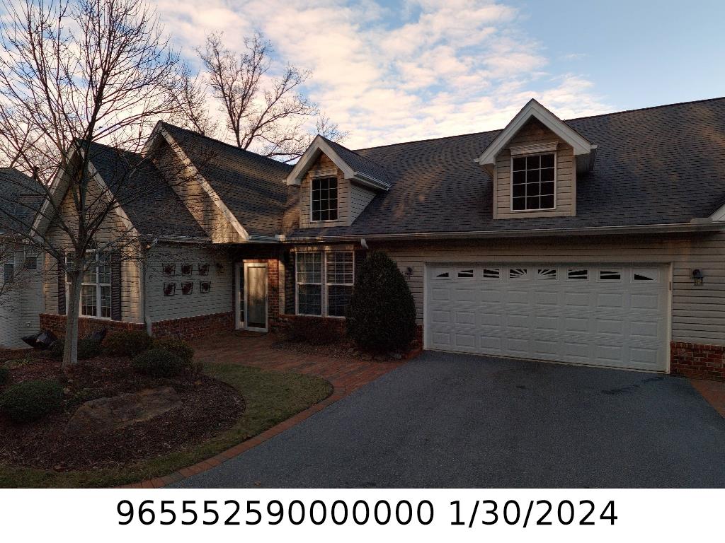 A picture of the property located at 119 TRUMPET LN, ASHEVILLE NC 28803.