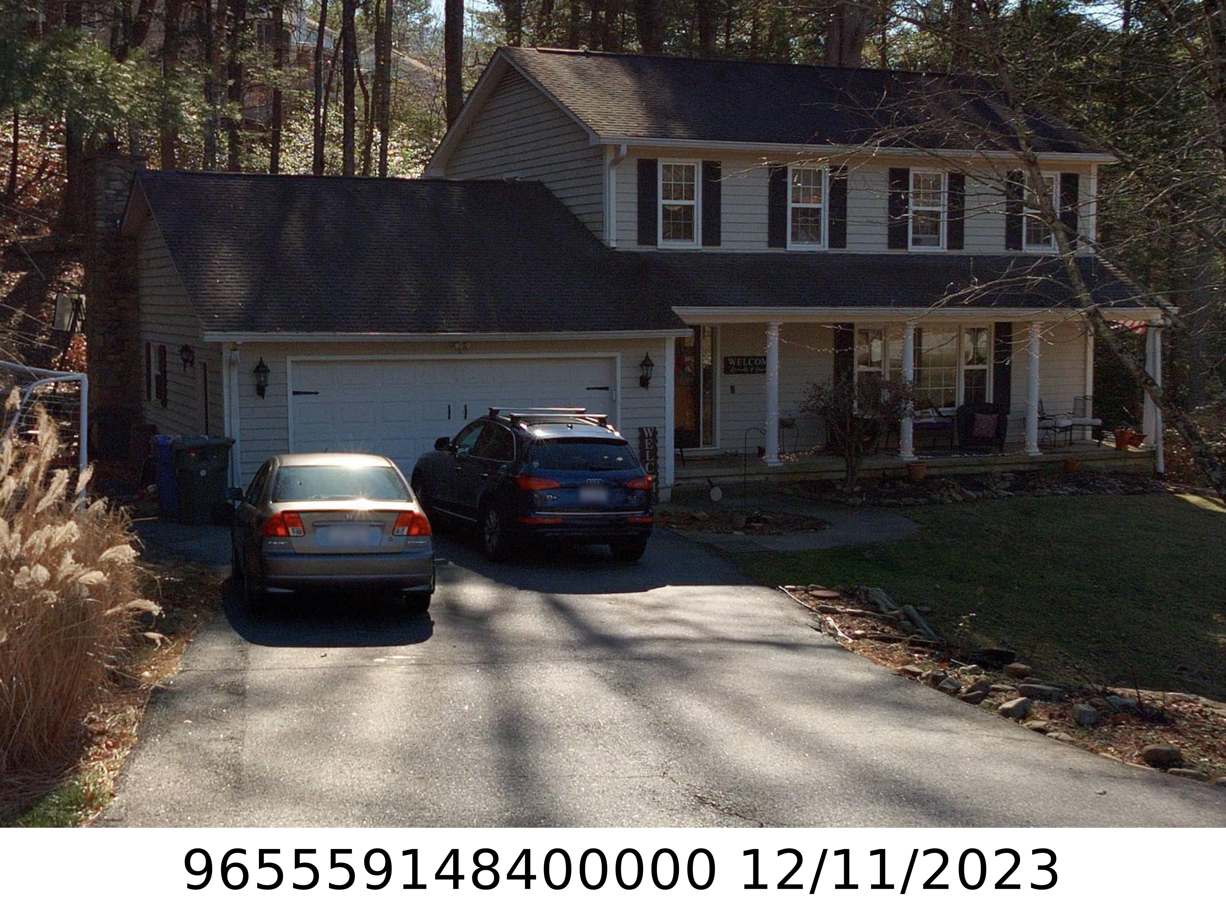 A picture of the property located at 20 GARDENWOOD LN, ASHEVILLE NC 28803.