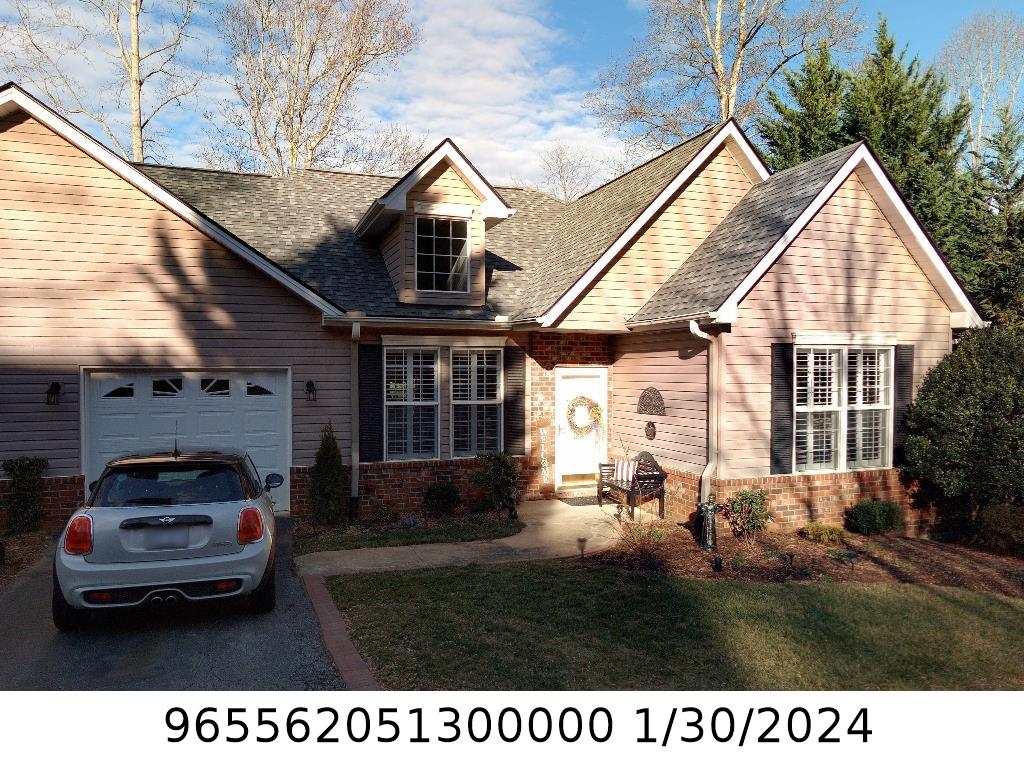 A picture of the property located at 104 PETUNIA LN, ASHEVILLE NC 28803.