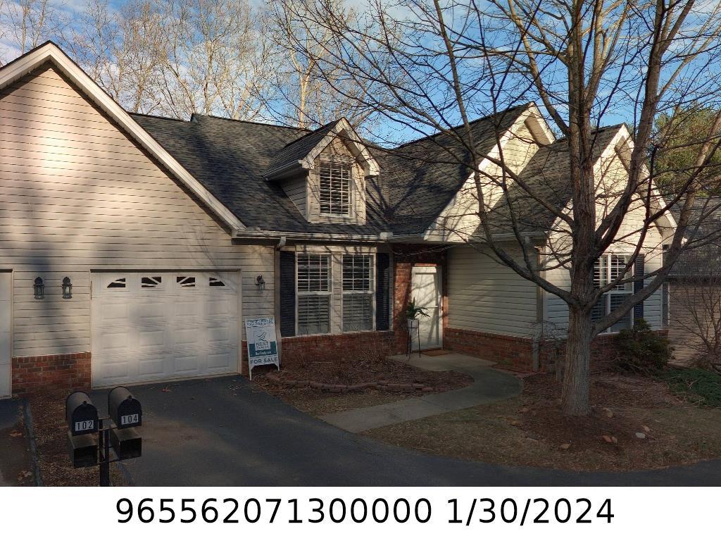 A picture of the property located at 104 NODDING LN, ASHEVILLE NC 28803.