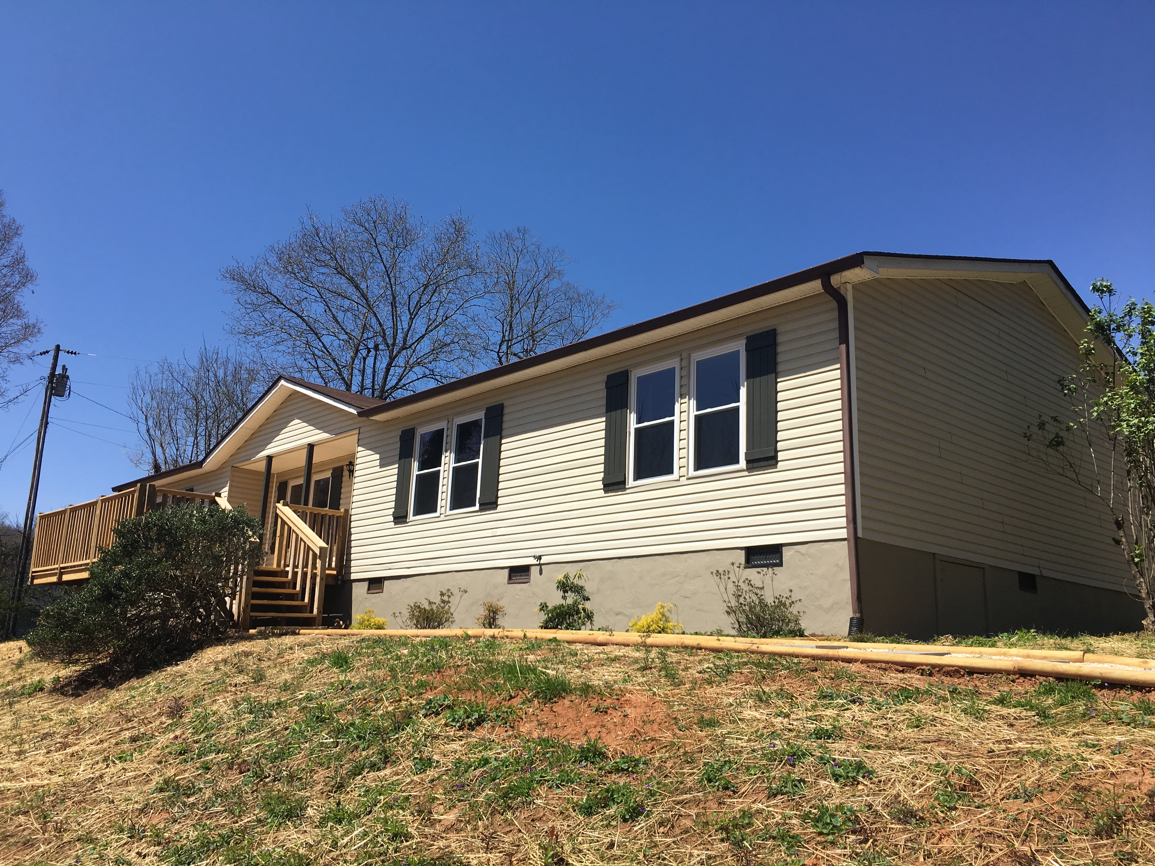 A picture of the property located at 35 CROOKED LN, ASHEVILLE NC 28803.