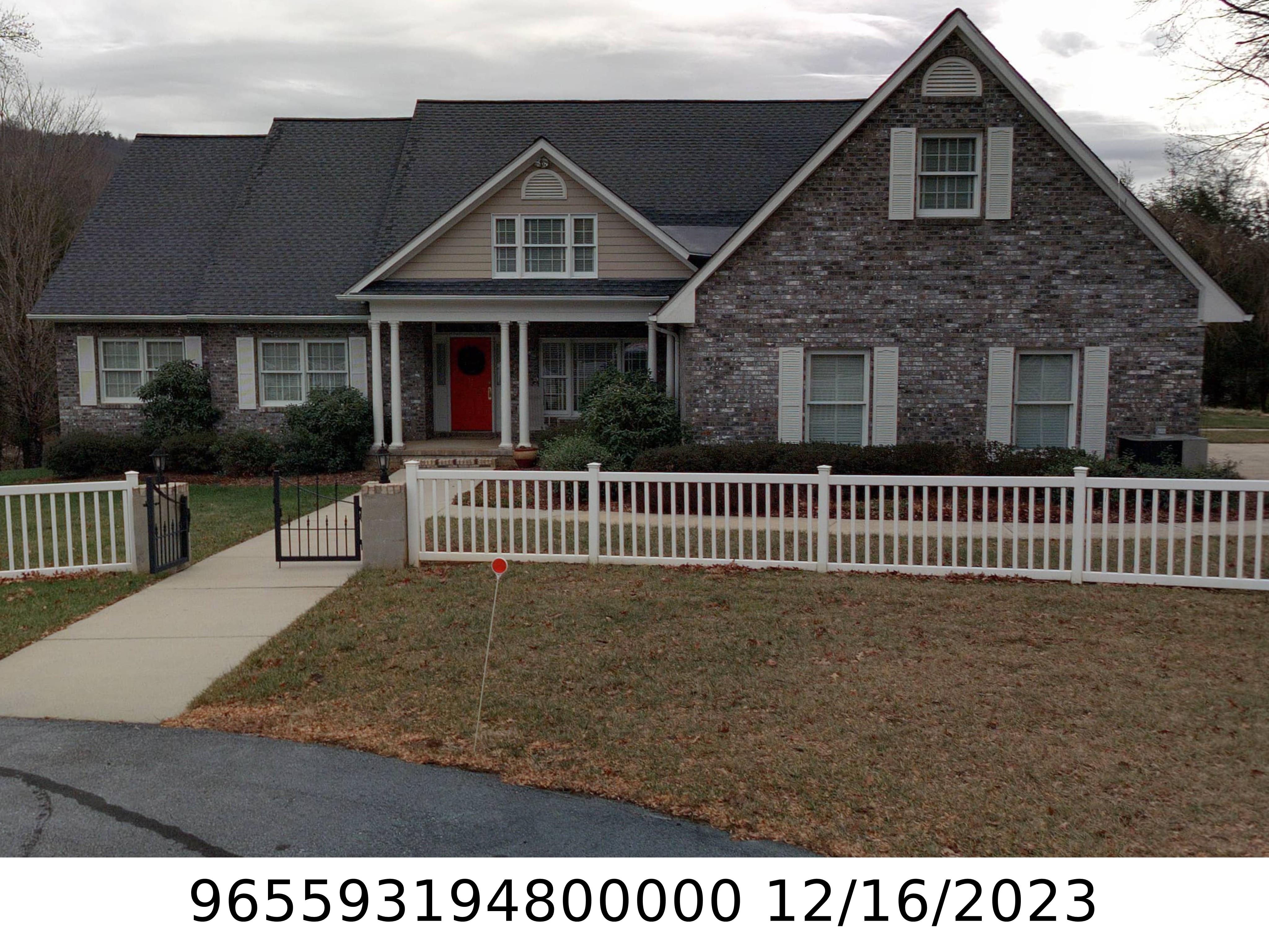 A picture of the property located at 14 CLEARBROOK XING, ASHEVILLE NC 28803.