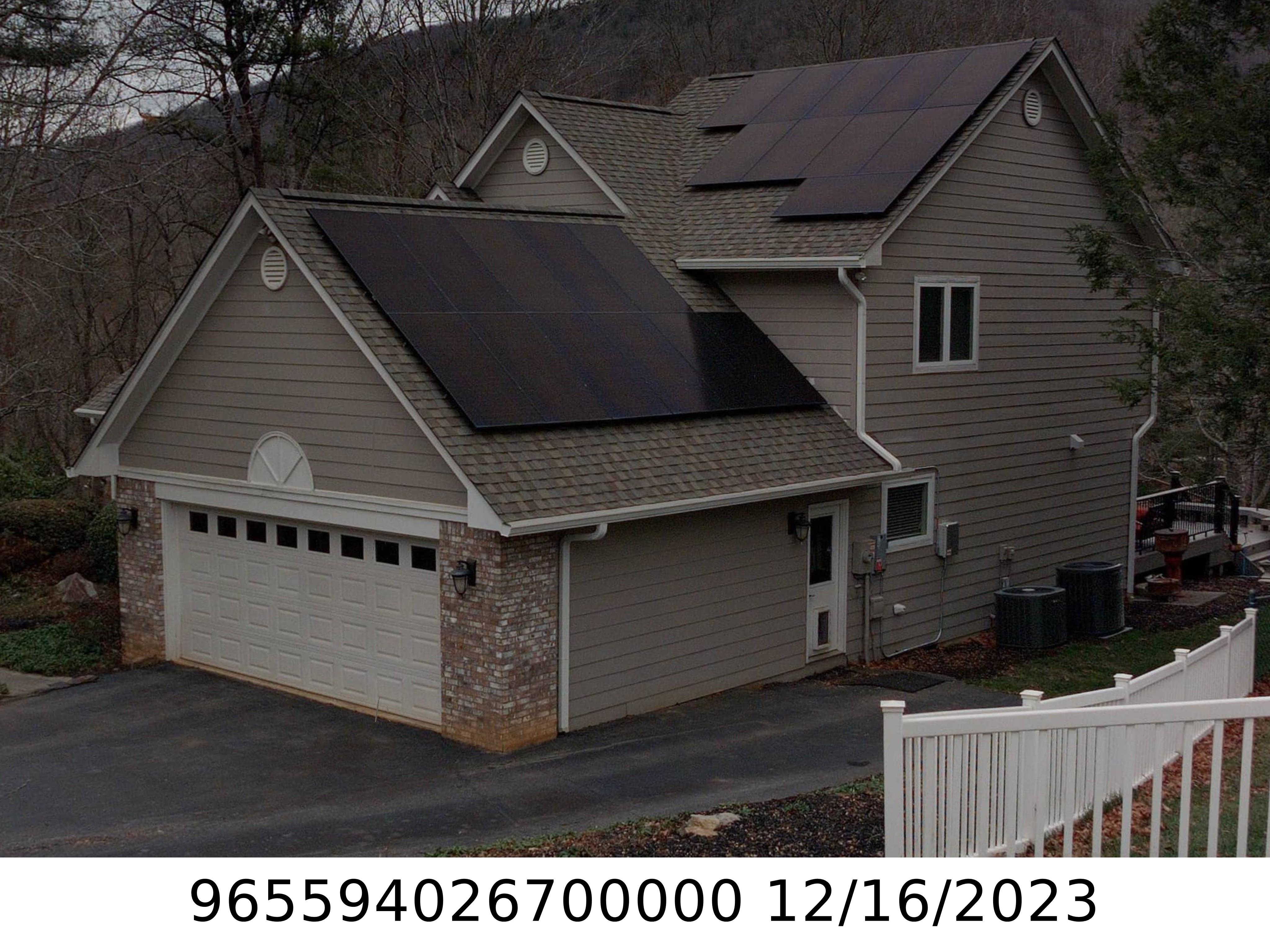 A picture of the property located at 10 CLEARBROOK XING, ASHEVILLE NC 28803.