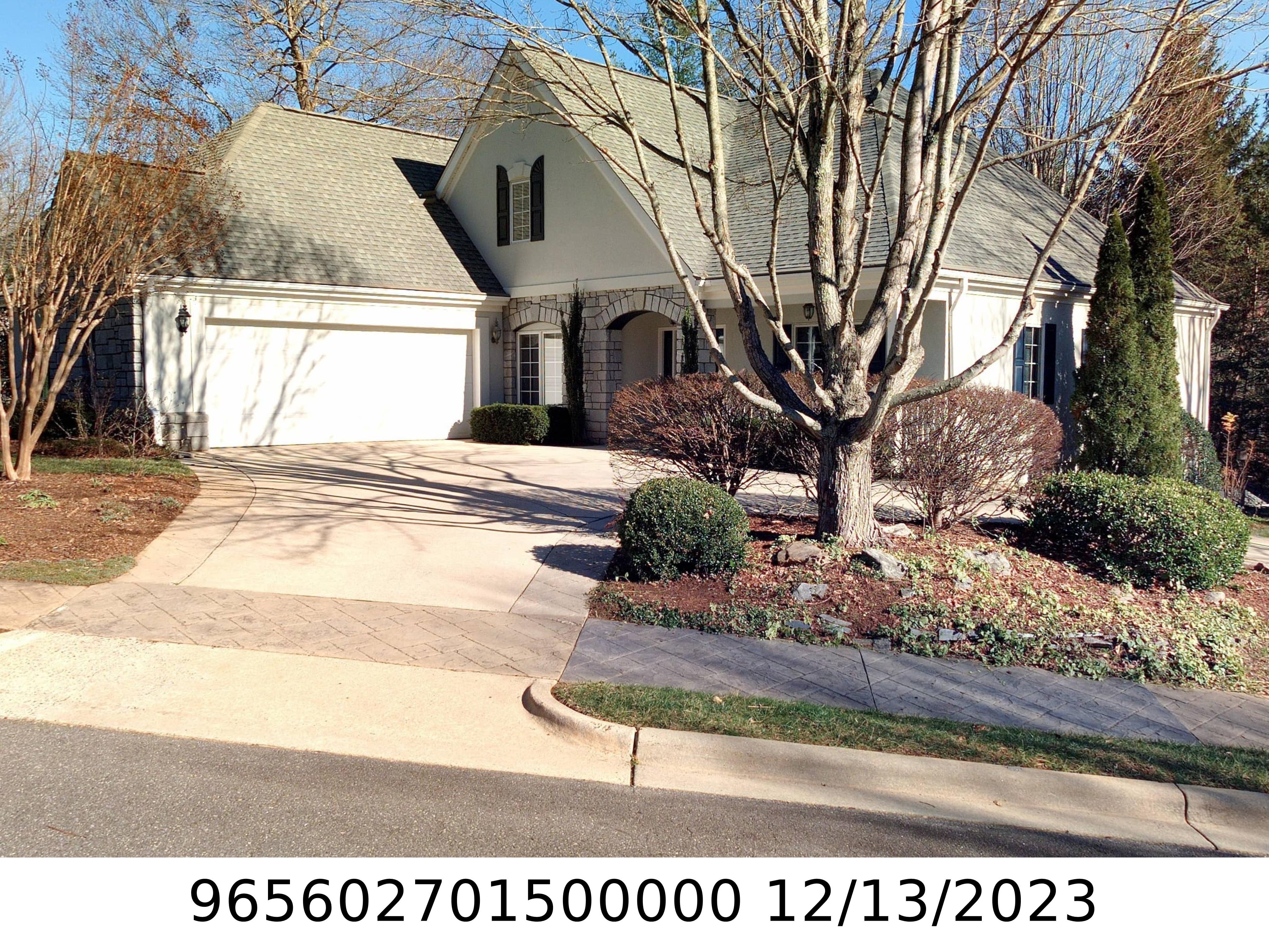 A picture of the property located at 14 TIVERTON LN, ASHEVILLE NC 28803.