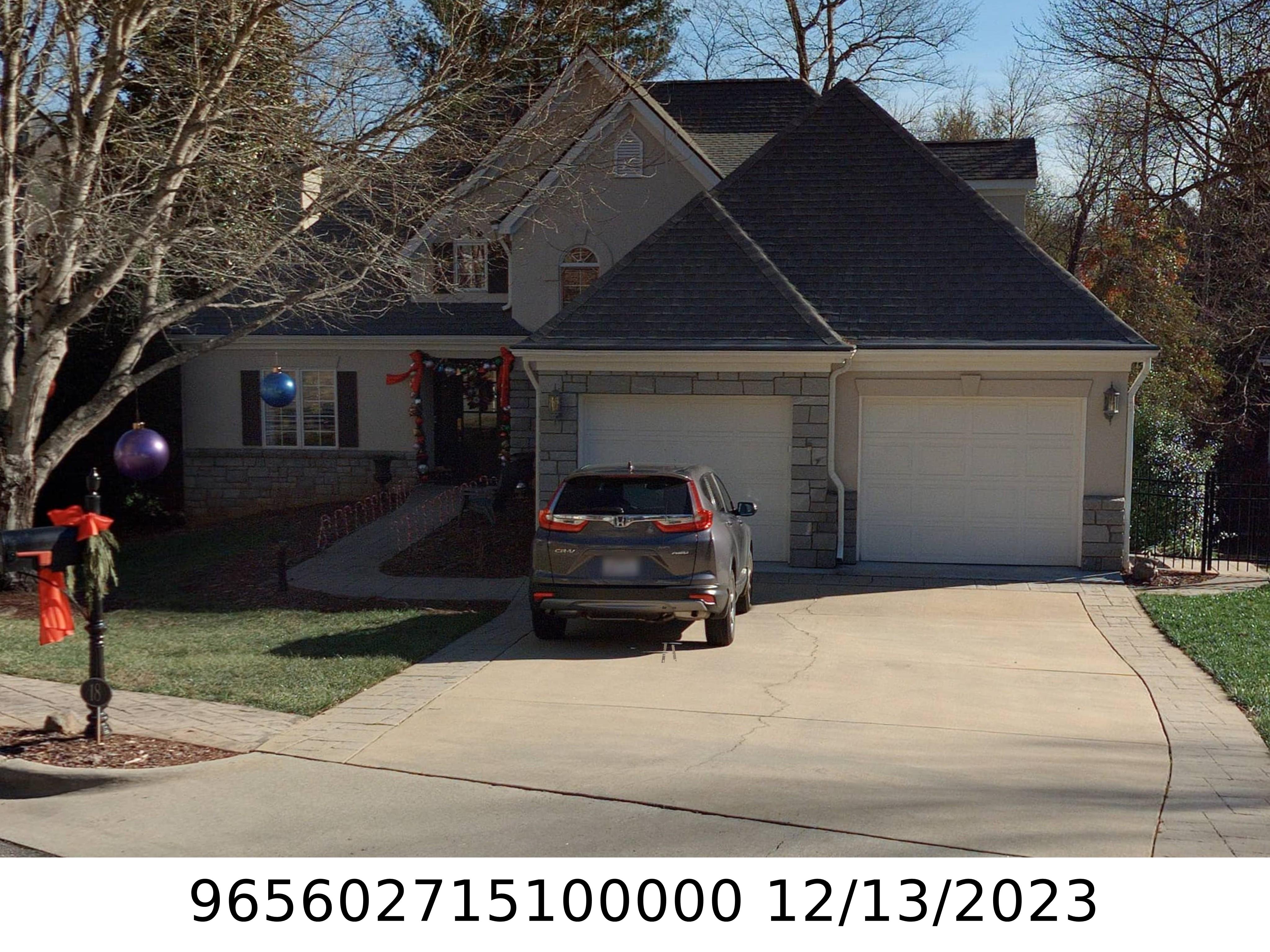 A picture of the property located at 18 TIVERTON LN, ASHEVILLE NC 28803.