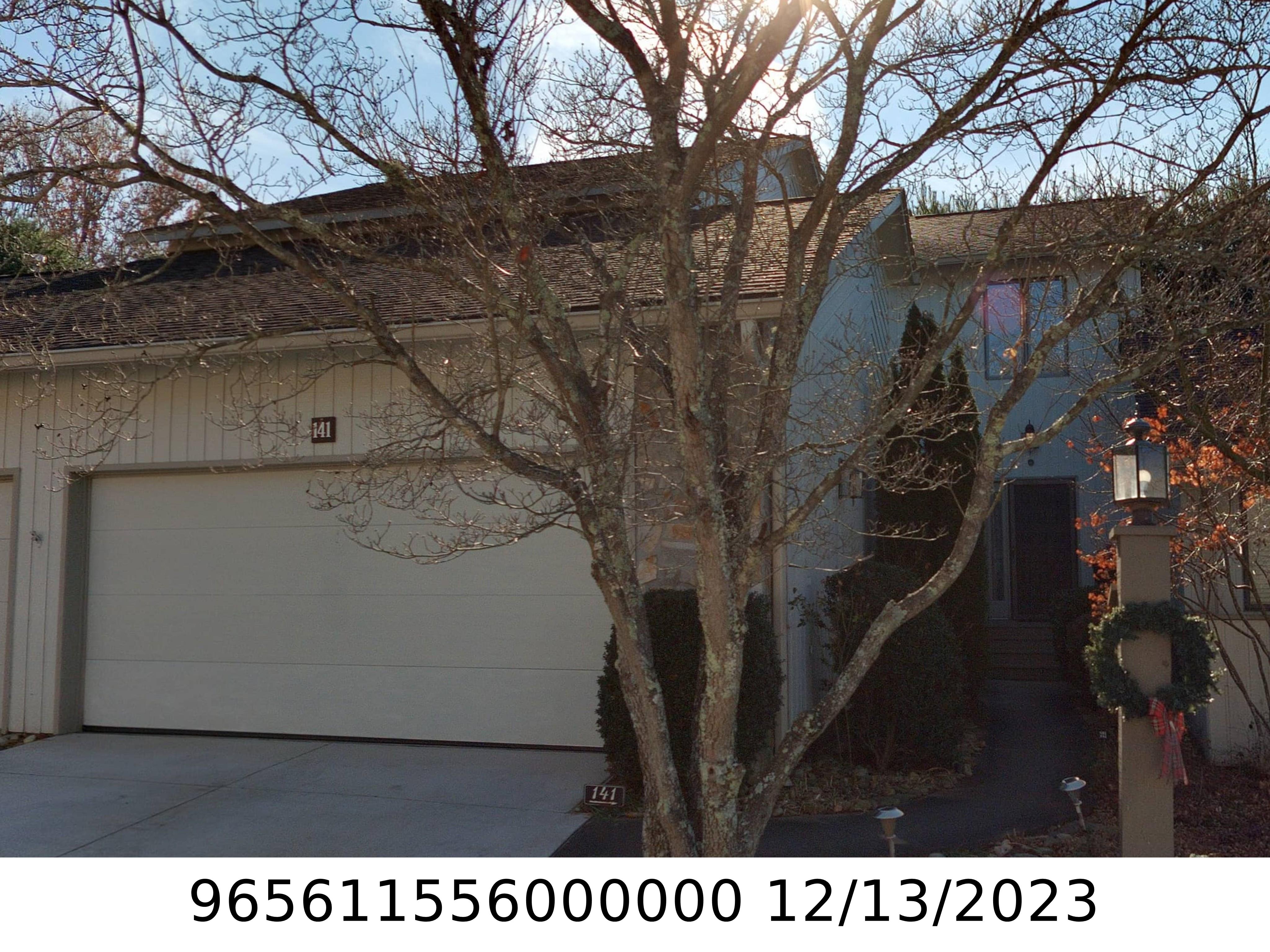 A picture of the property located at 141 DEERLAKE DR, ASHEVILLE NC 28803.