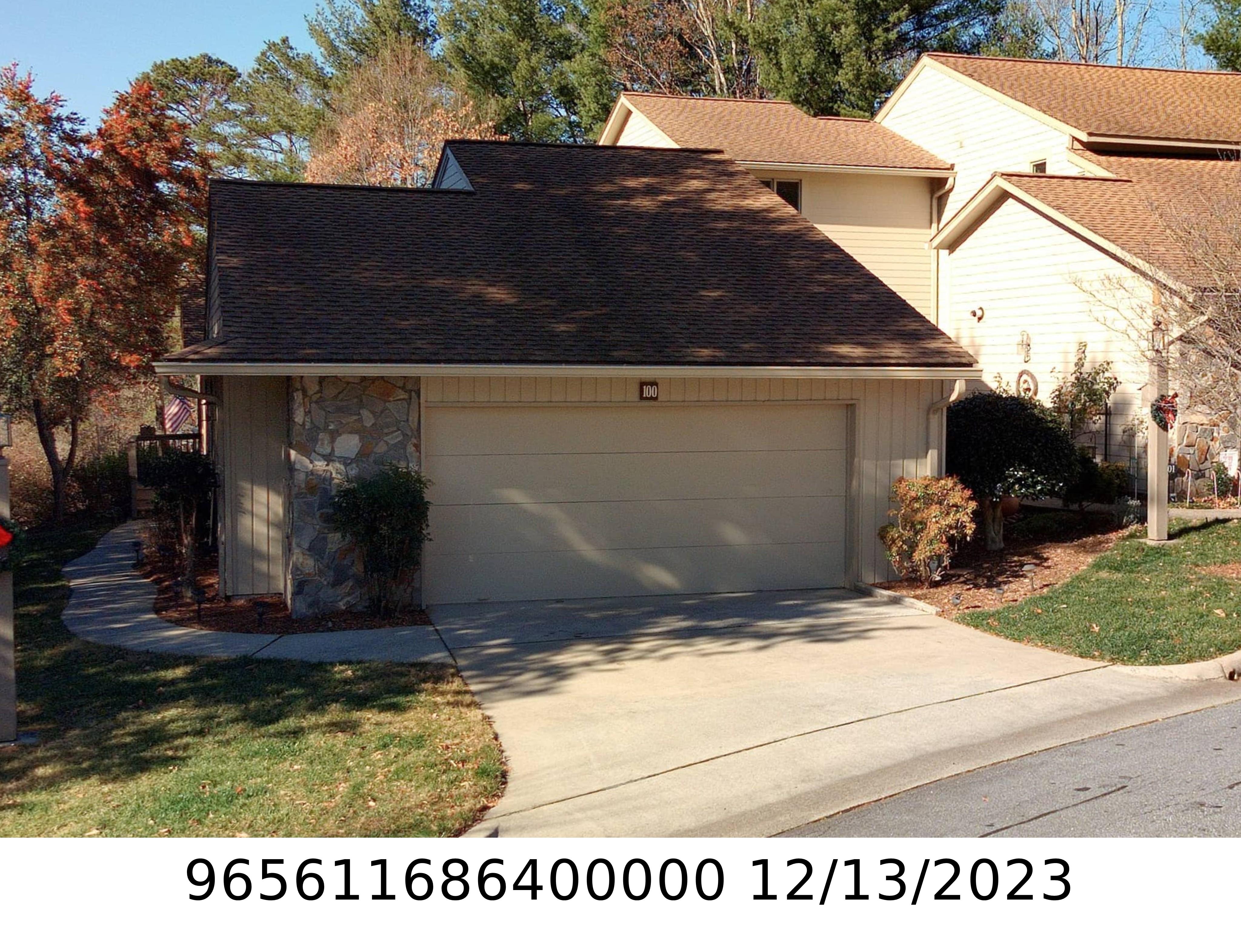 A picture of the property located at 100 CLOVERLEAF LN, ASHEVILLE NC 28803.