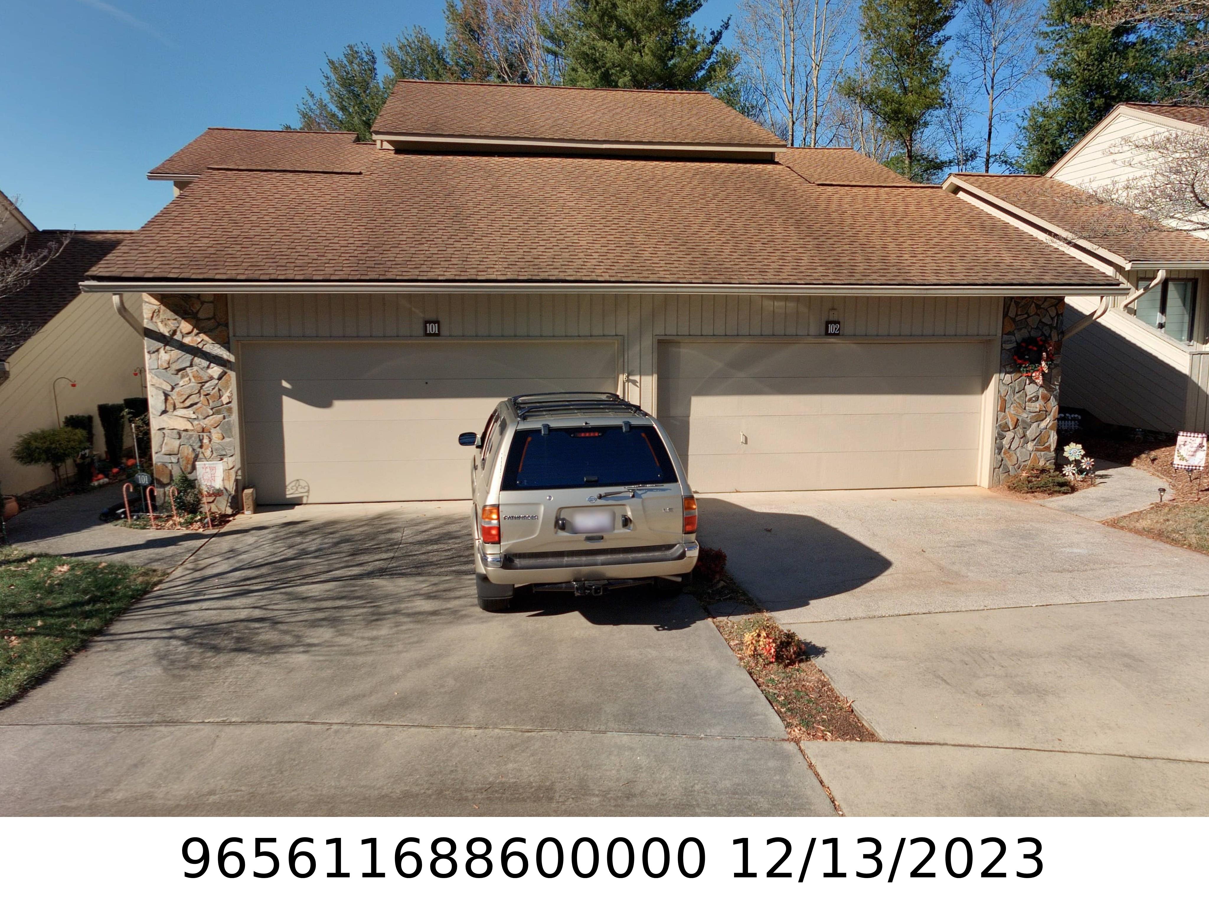 A picture of the property located at 101 CLOVERLEAF LN, ASHEVILLE NC 28803.