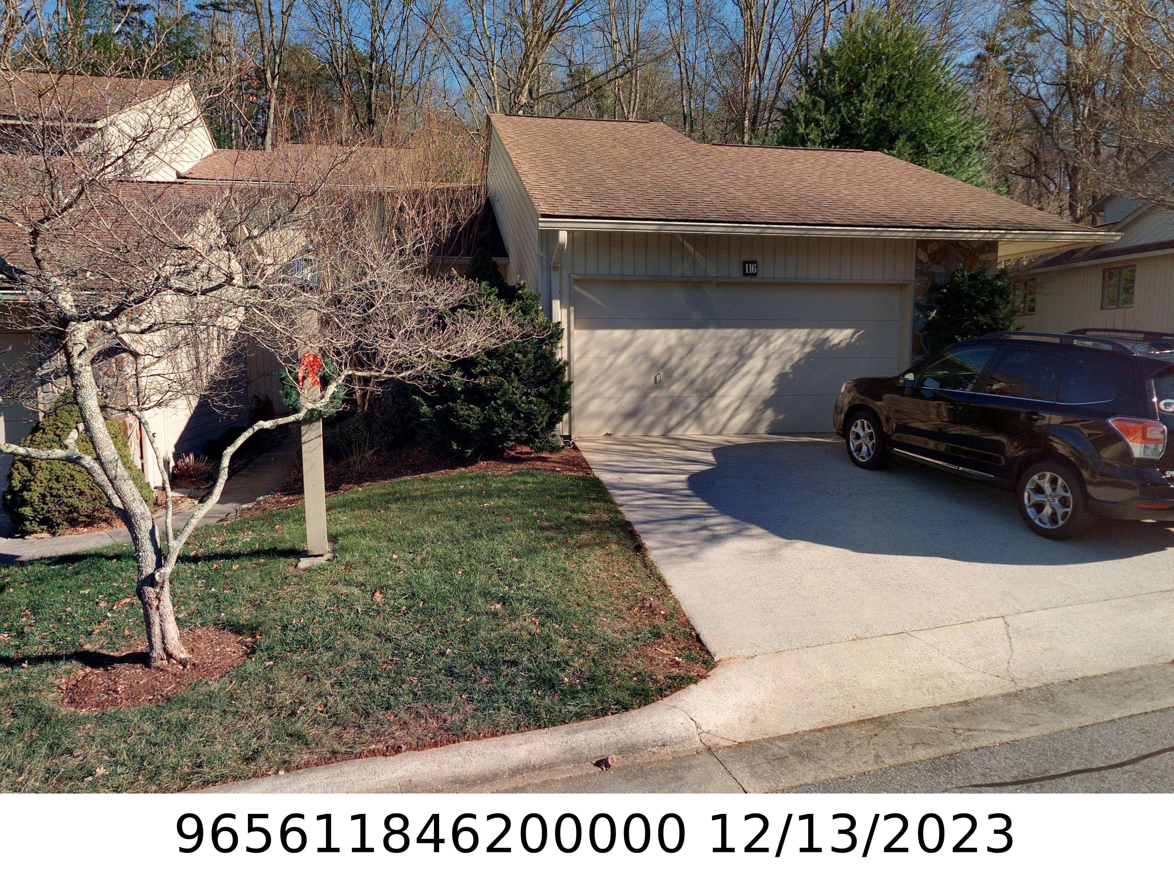A picture of the property located at 116 CLOVERLEAF LN, ASHEVILLE NC 28803.